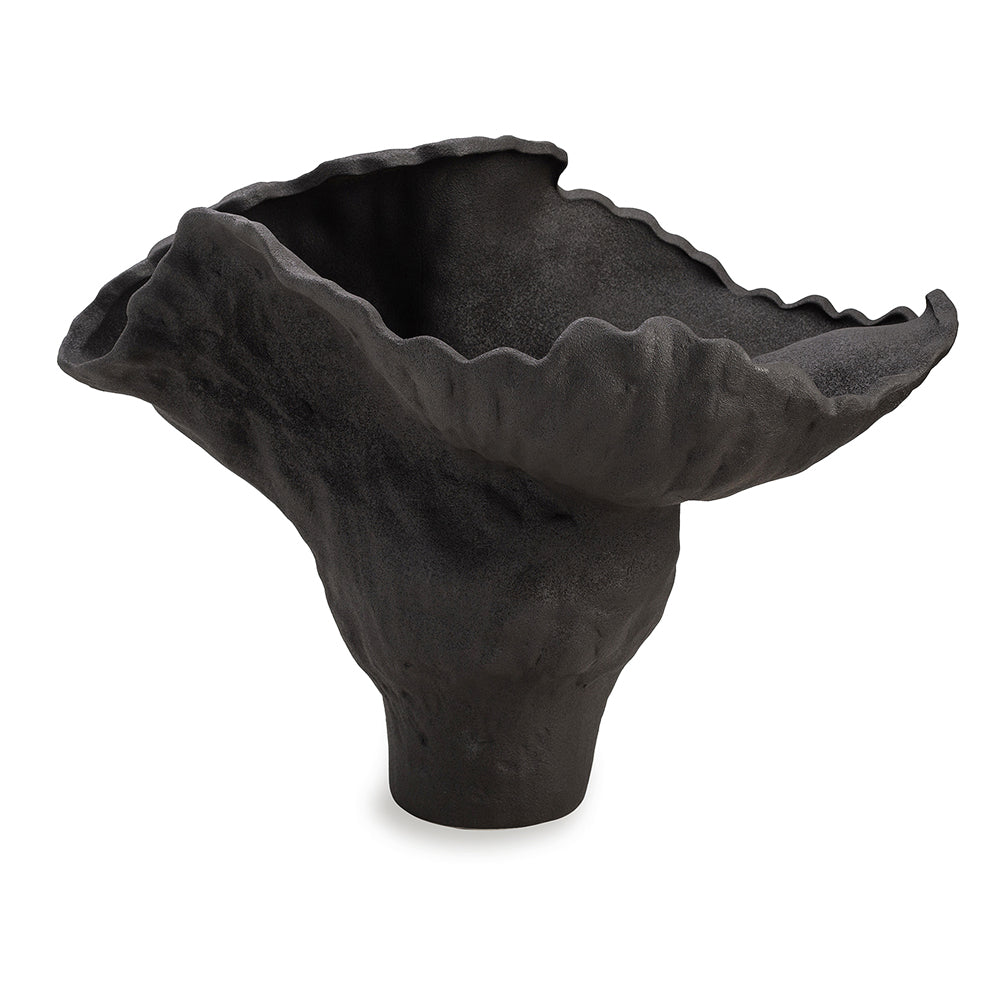Liang & Eimil Arvasia Ceramic Vase – Black