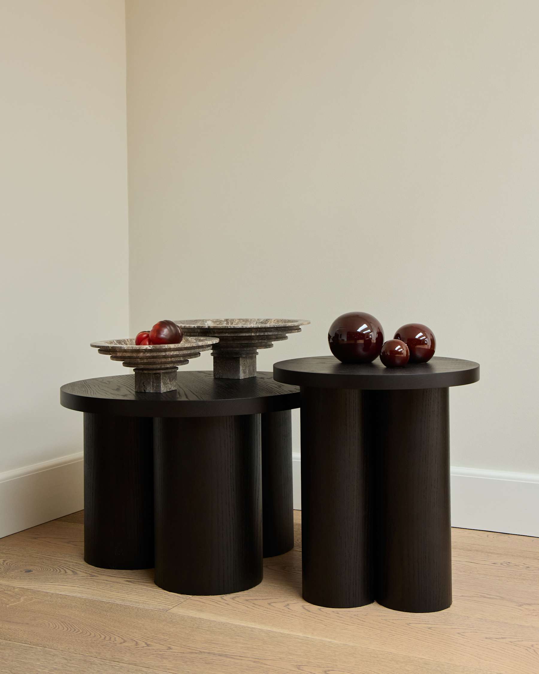 101 Copenhagen Big Foot Table Tall Table – Coffee Black Oak