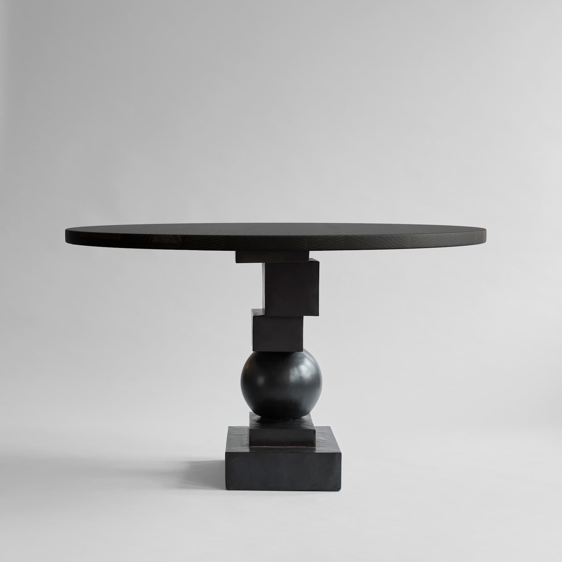 101 Copenhagen Artist Dining Table – Coffee Black