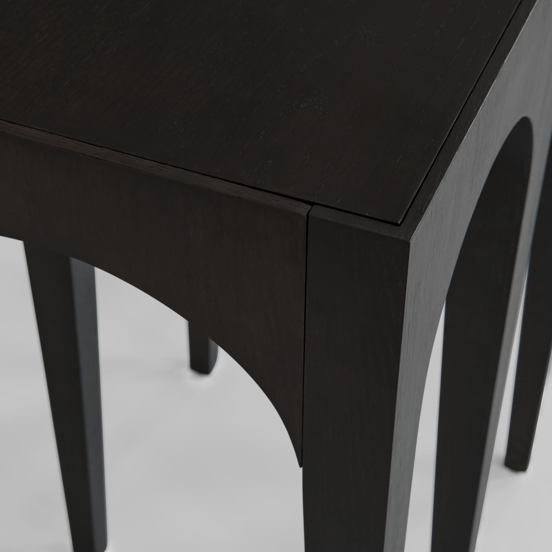 101 Copenhagen Bow Console Table – Large – Coffee Black Oak