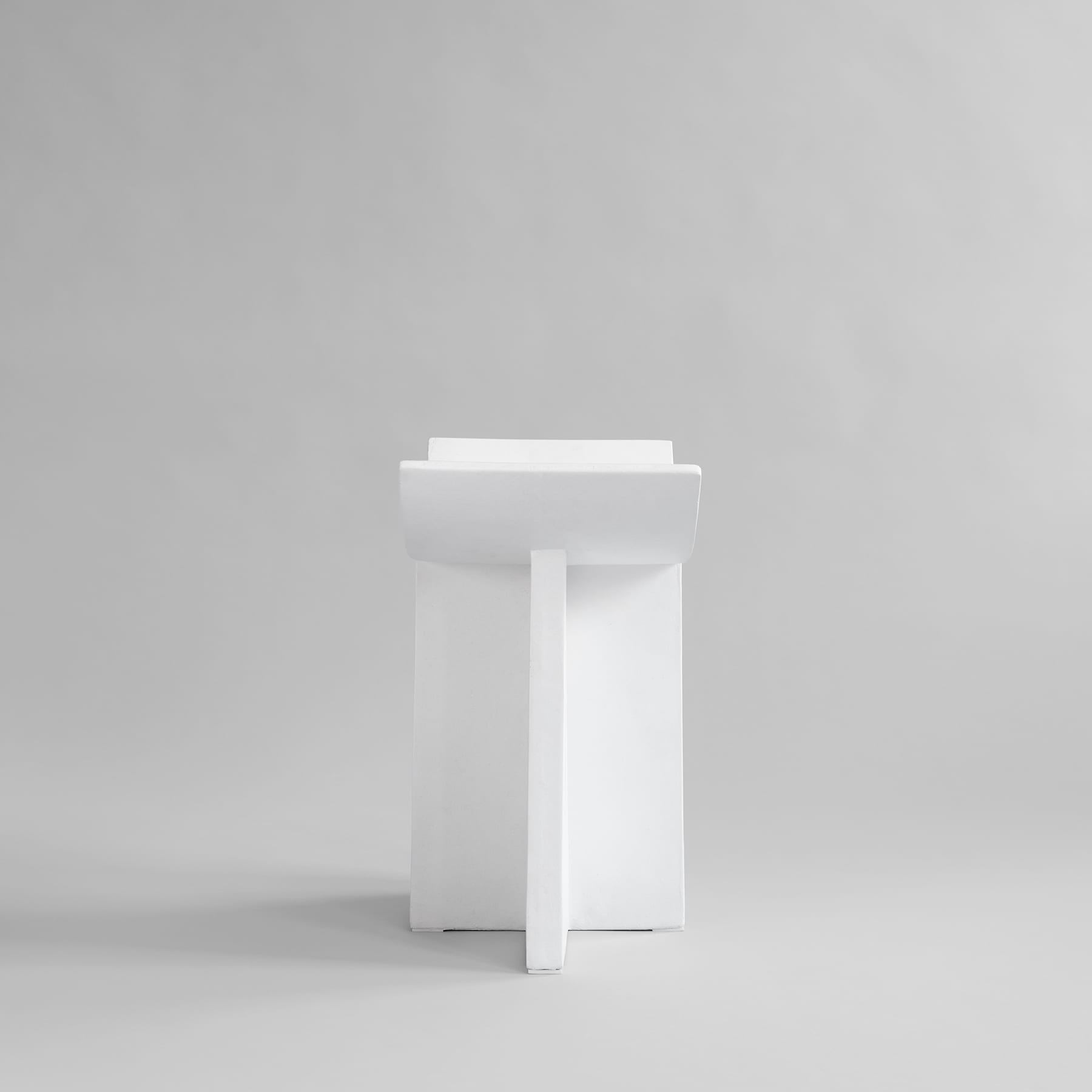 101 Copenhagen Brutus Stool – Bone White