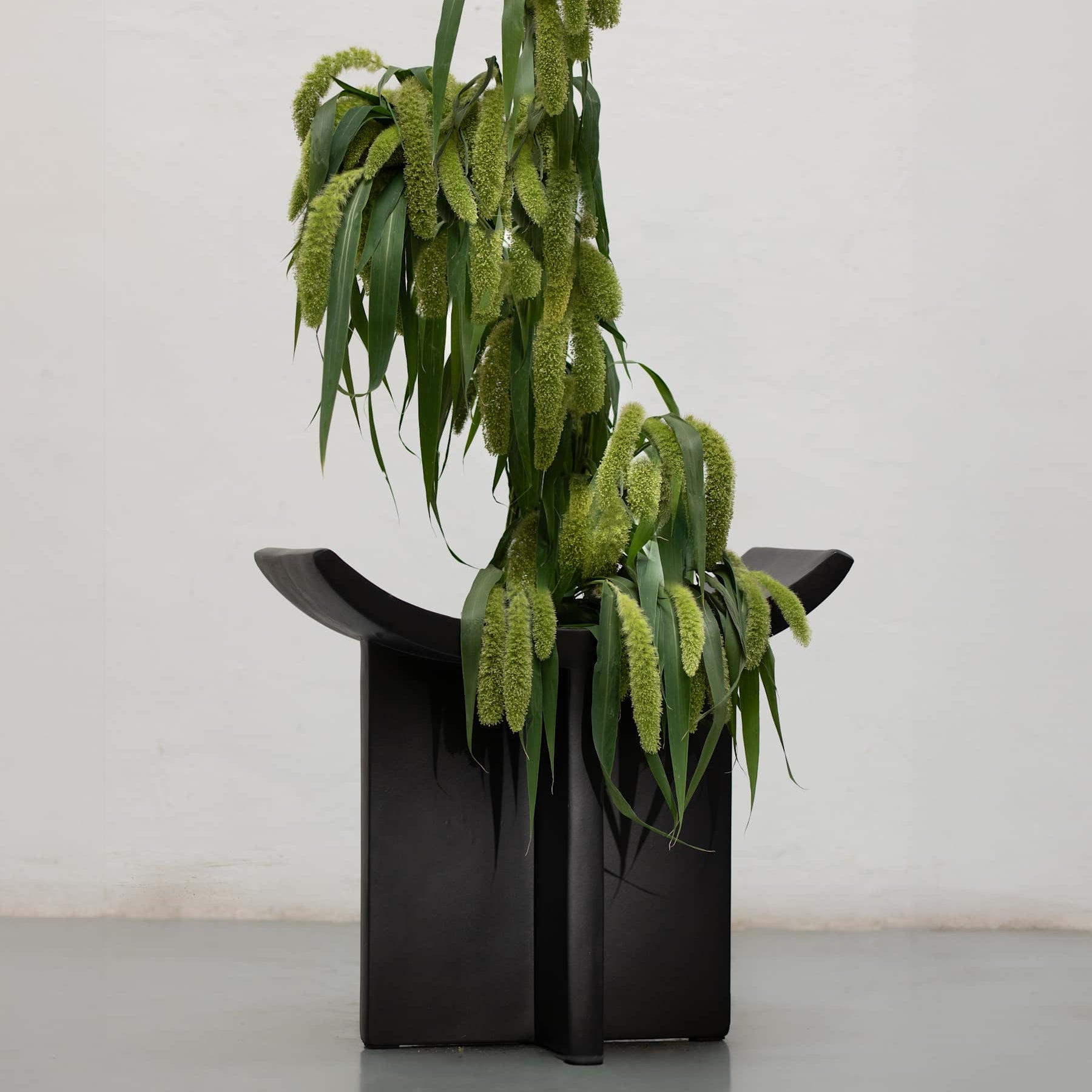 101 Copenhagen Brutus Stool – Coffee