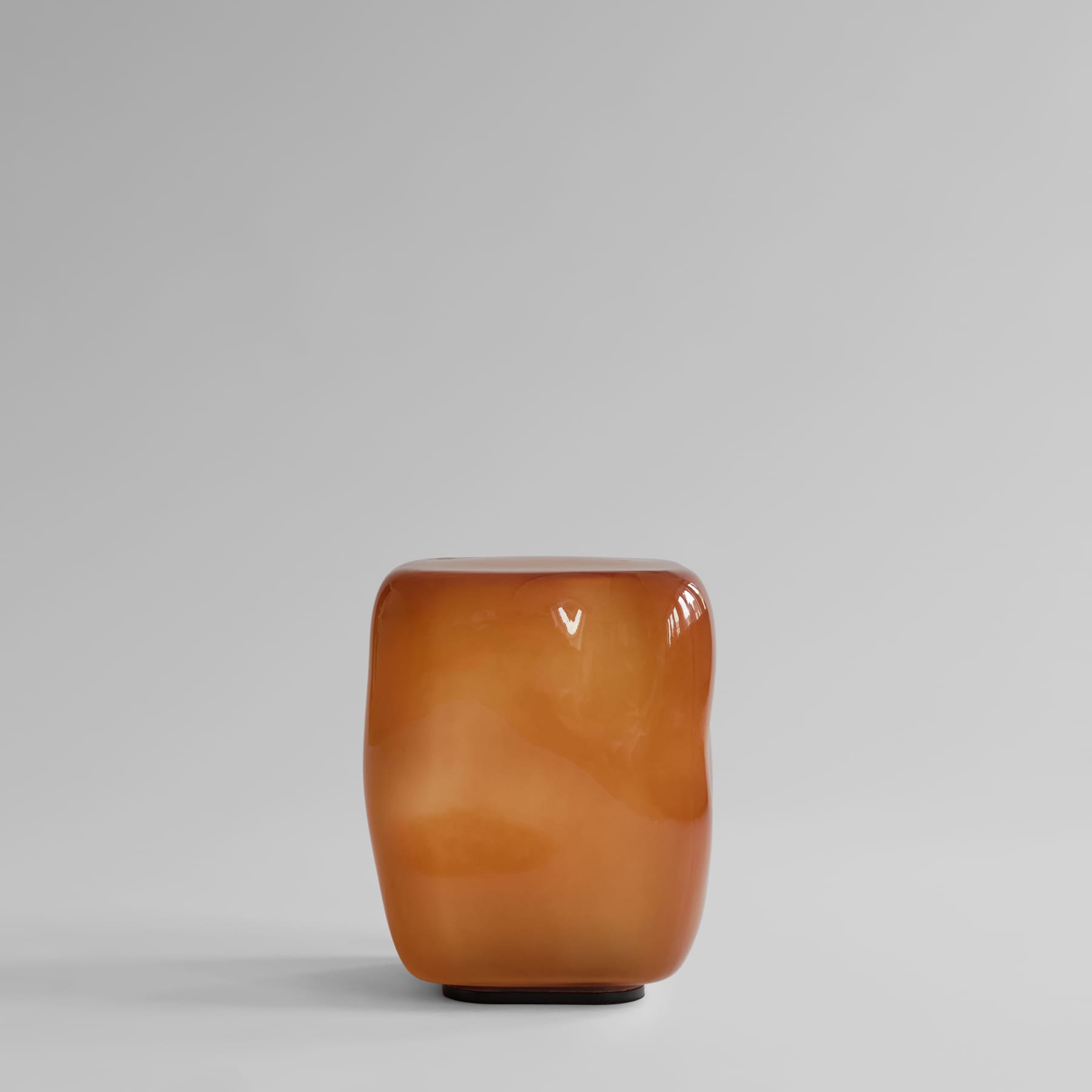 101 Copenhagen Ishi Coffee Table – Mini – Caramel