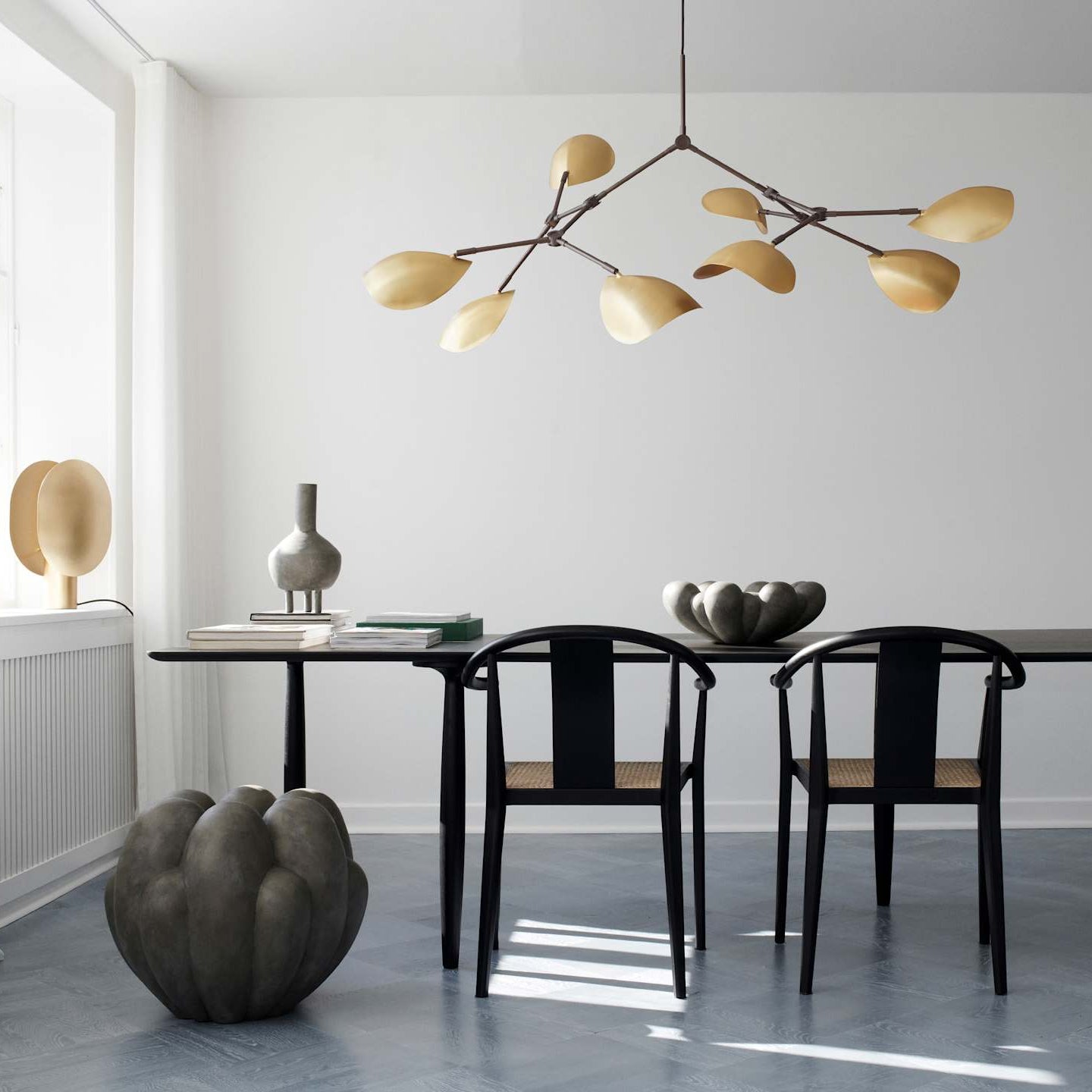 101 Copenhagen Stingray Chandelier – Brass