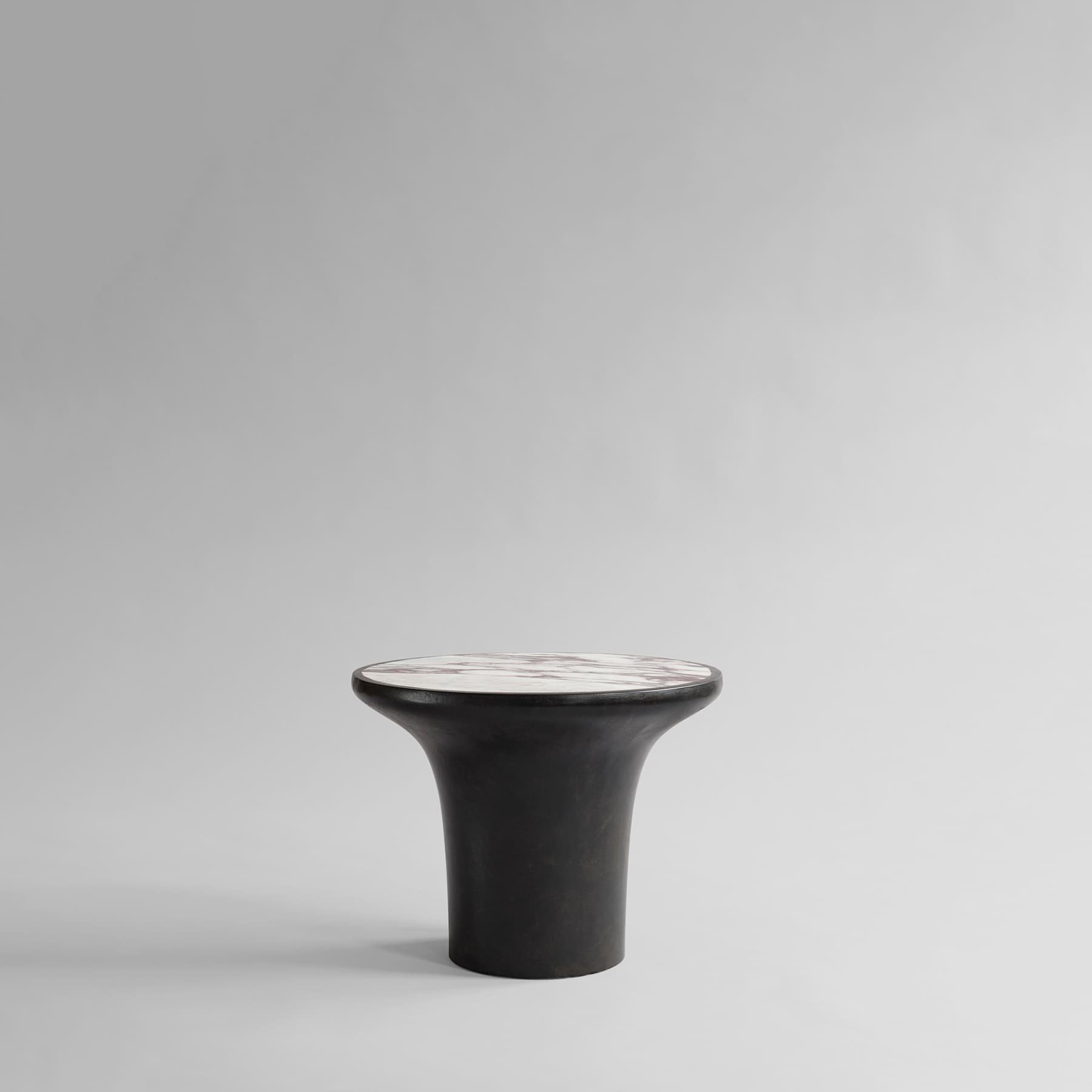101 Copenhagen Trumpet Low Side Table – Calacatta