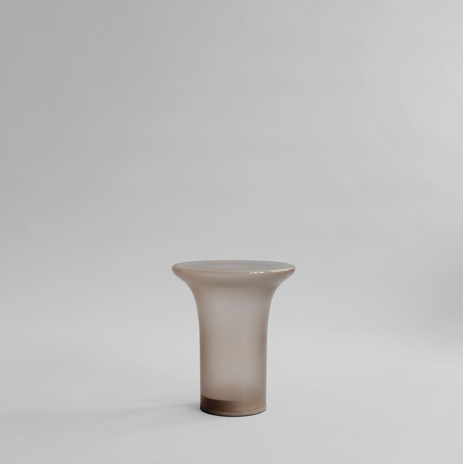 101 Copenhagen Trumpet Tall Side Table – Smoked Desert