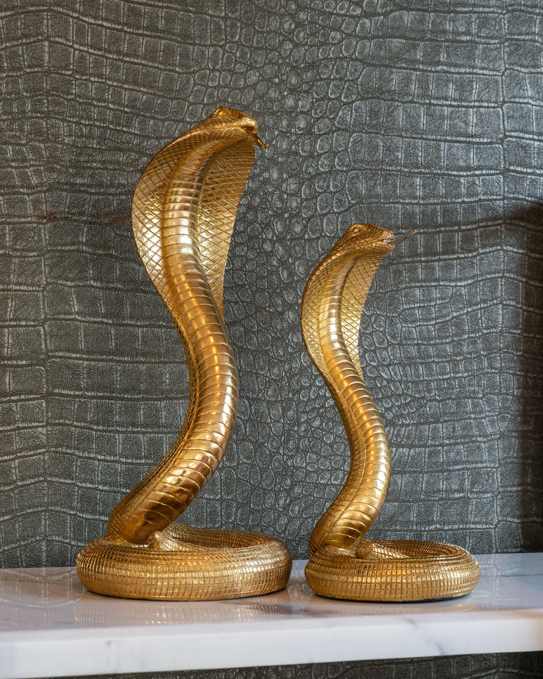 Richmond Interiors Snake Deco Object – Medium