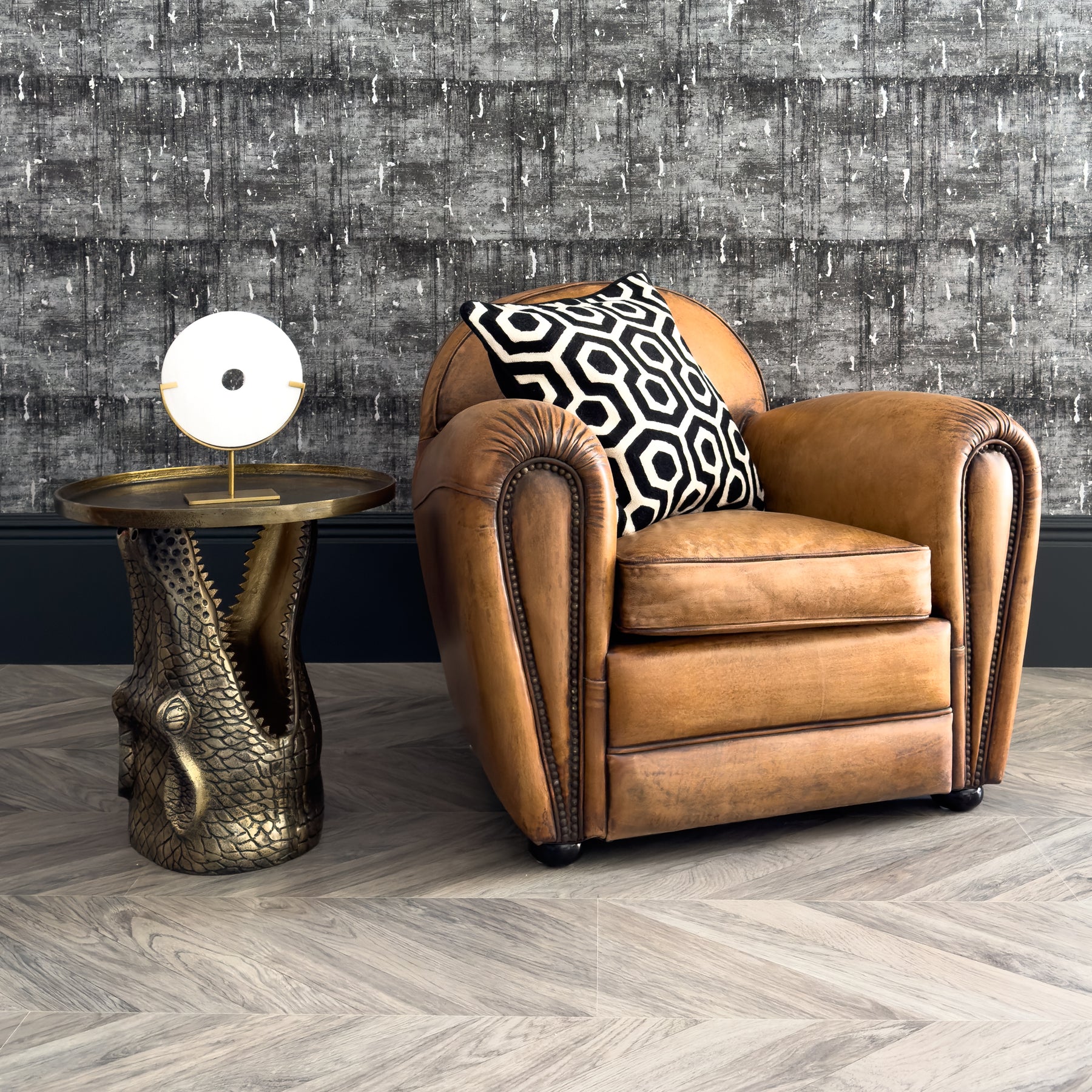 Amp Vintage Leather Armchair – Shropshire Design