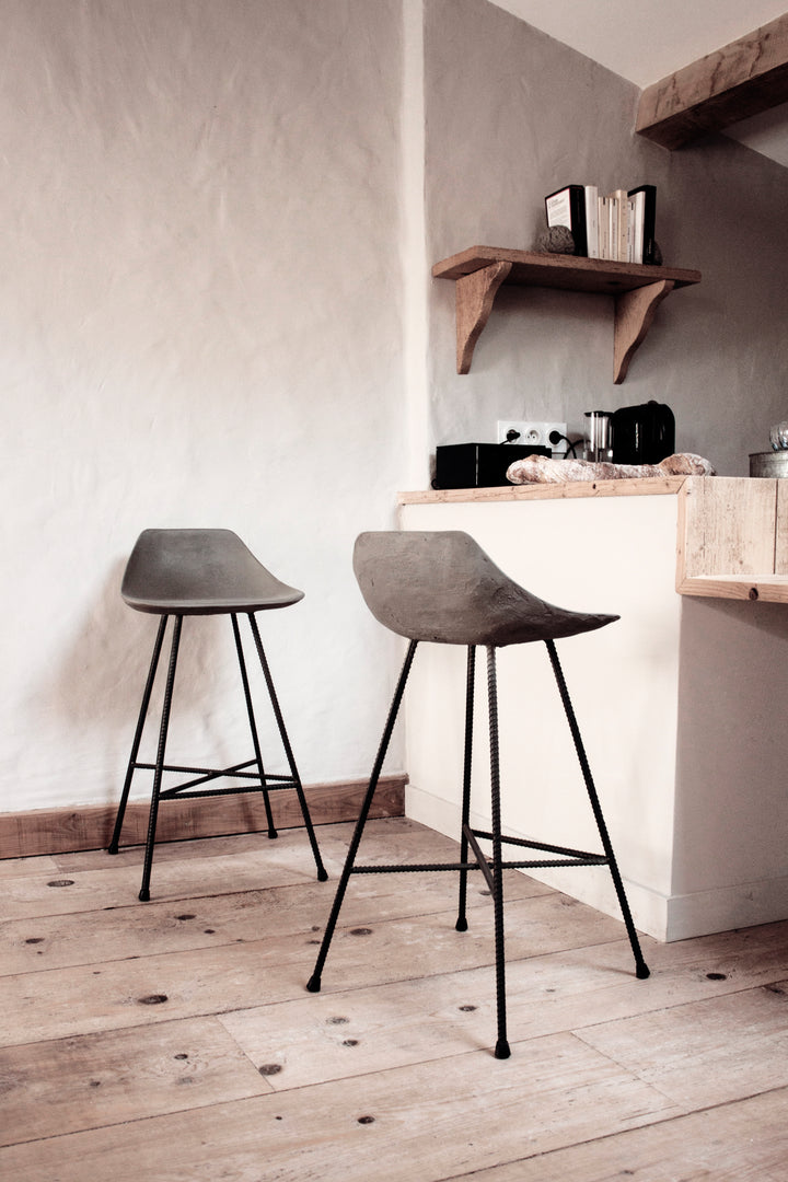 Lyon Beton Hauteville Bar Chair with Concrete Seat – Small