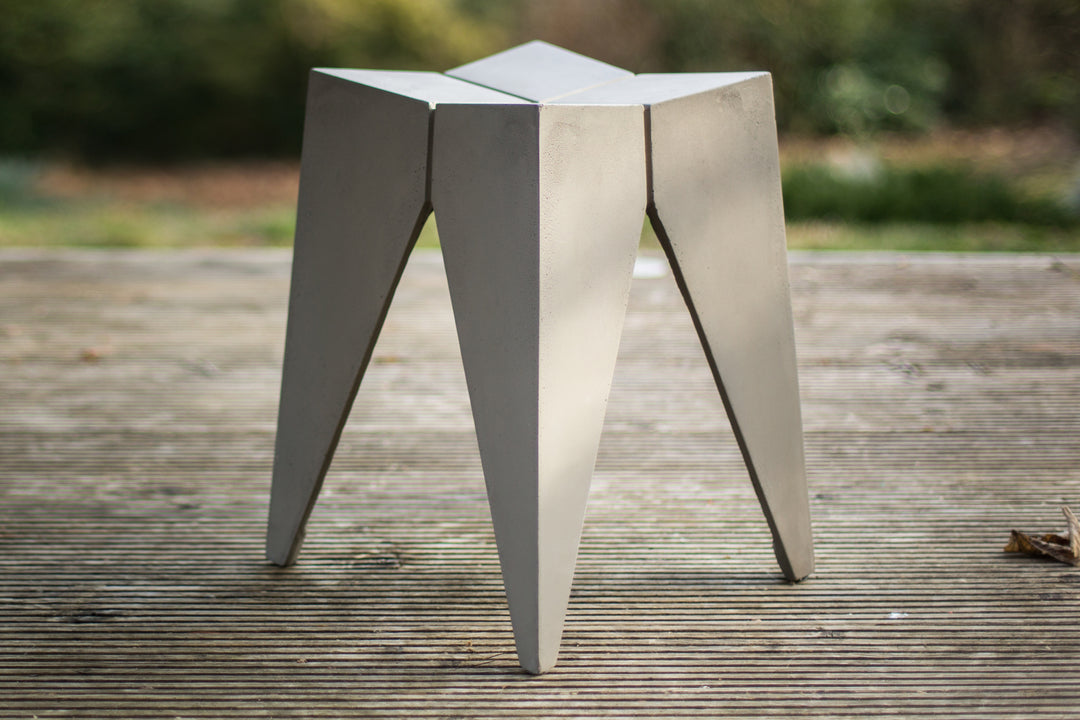 Lyon Beton Bridge Stool