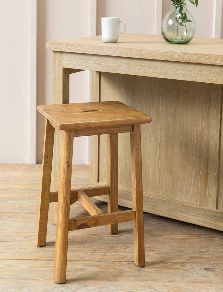 Garden Trading Ashwell Handle Bar Stool – Natural