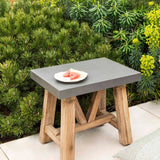 Garden Trading Chilford Stool – Acacia Wood and Polystone