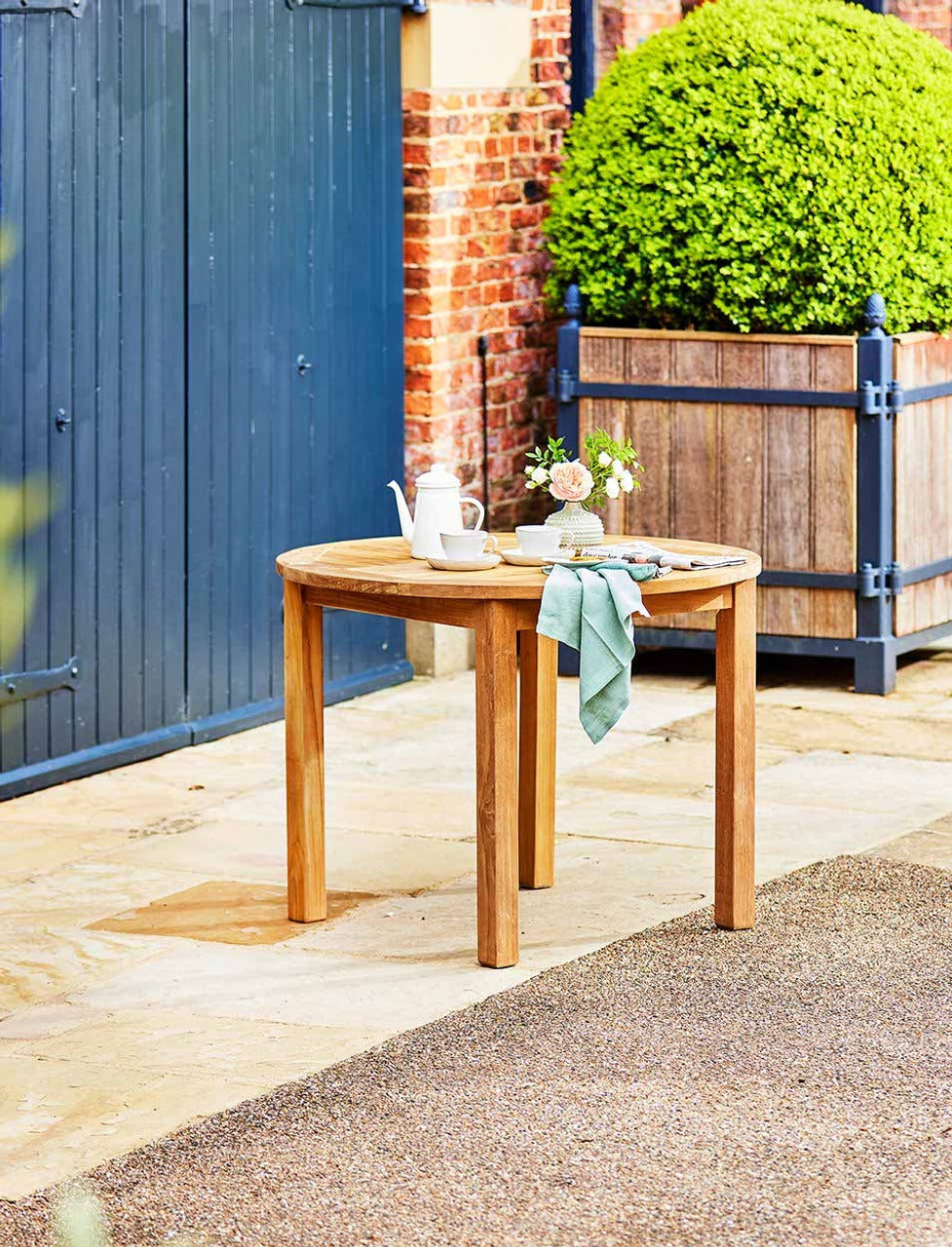 Garden Trading Churn Dining Table – 100cm