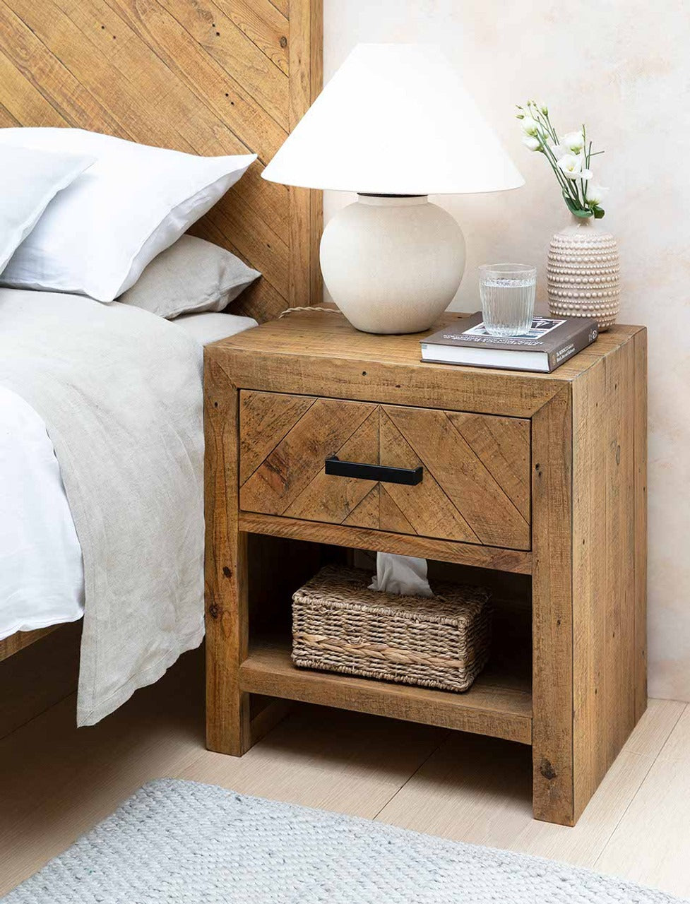 Garden Trading Fawley Bedside Table – Natural