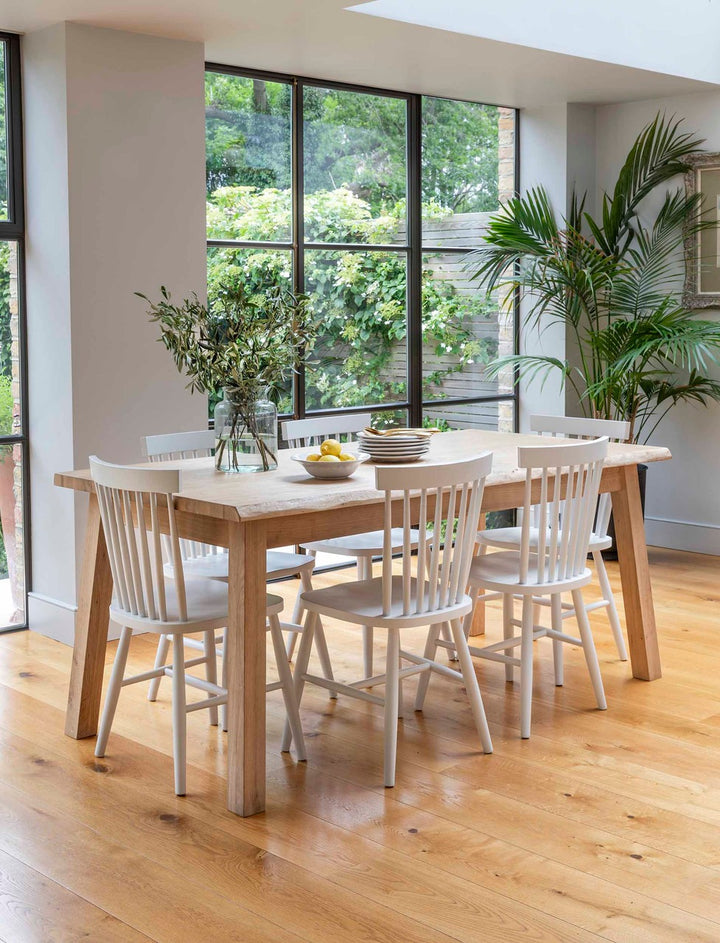 Garden Trading Hambledon Dining Table – Natural Oak