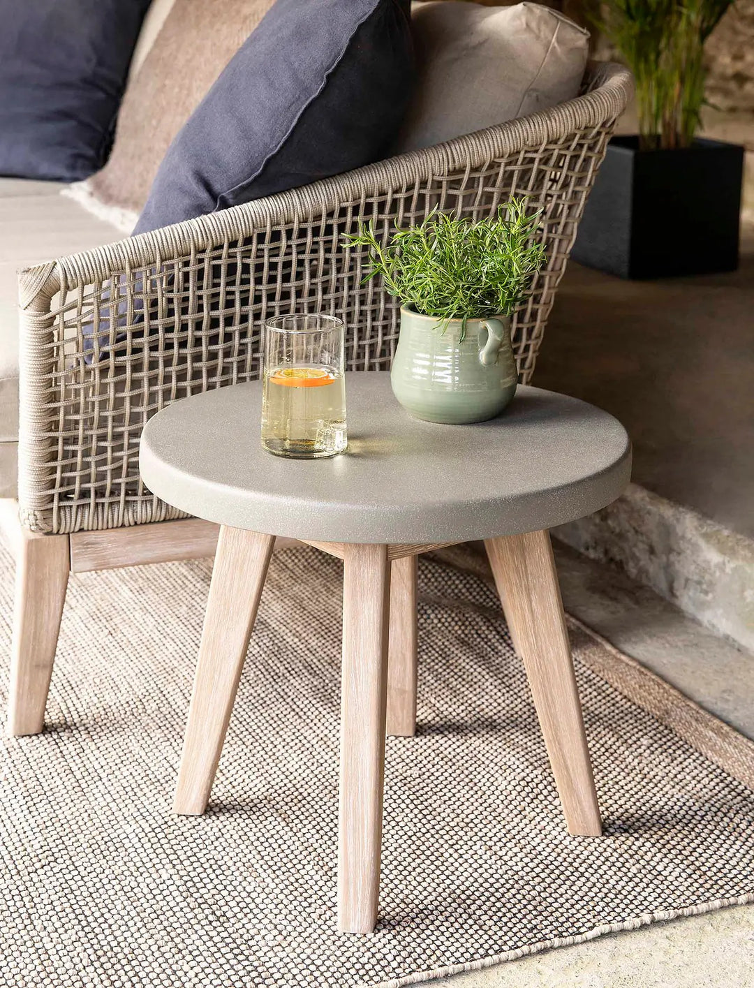 Garden Trading Lynton Side Table