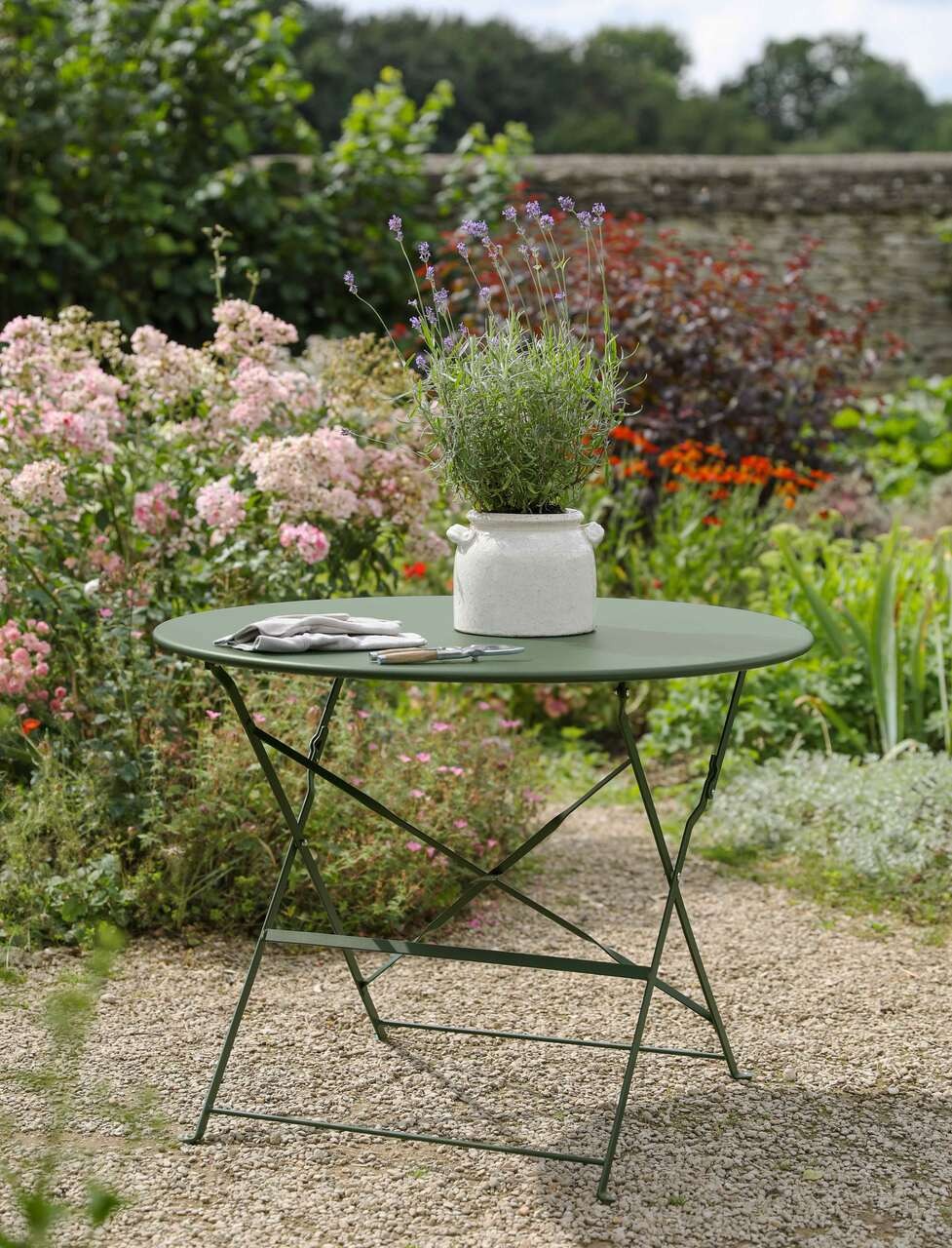 Garden Trading Rive Droite Bistro Table – Large – Thistle Green