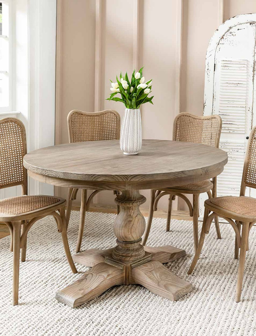 Garden Trading Topsham Round Dining Table