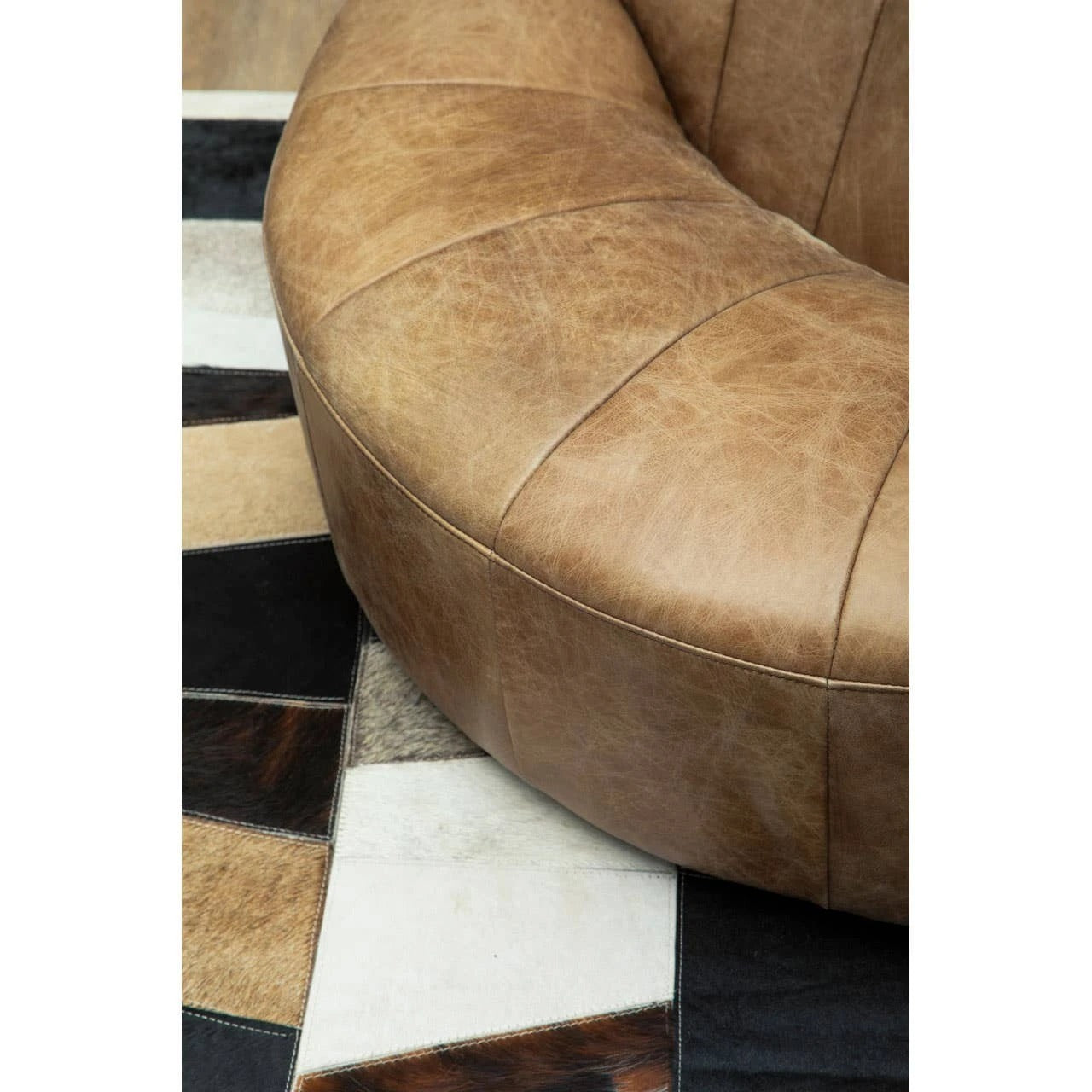 Hackney Cocoon Lounge Chair – Light Brown Leather