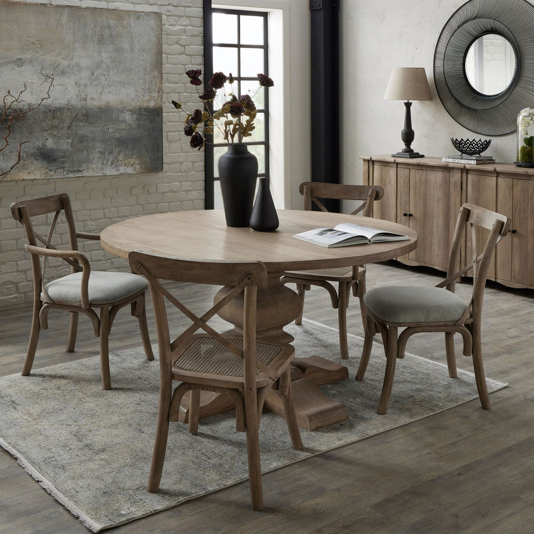 Hill Interiors Copgrove Collection Round Dining Table
