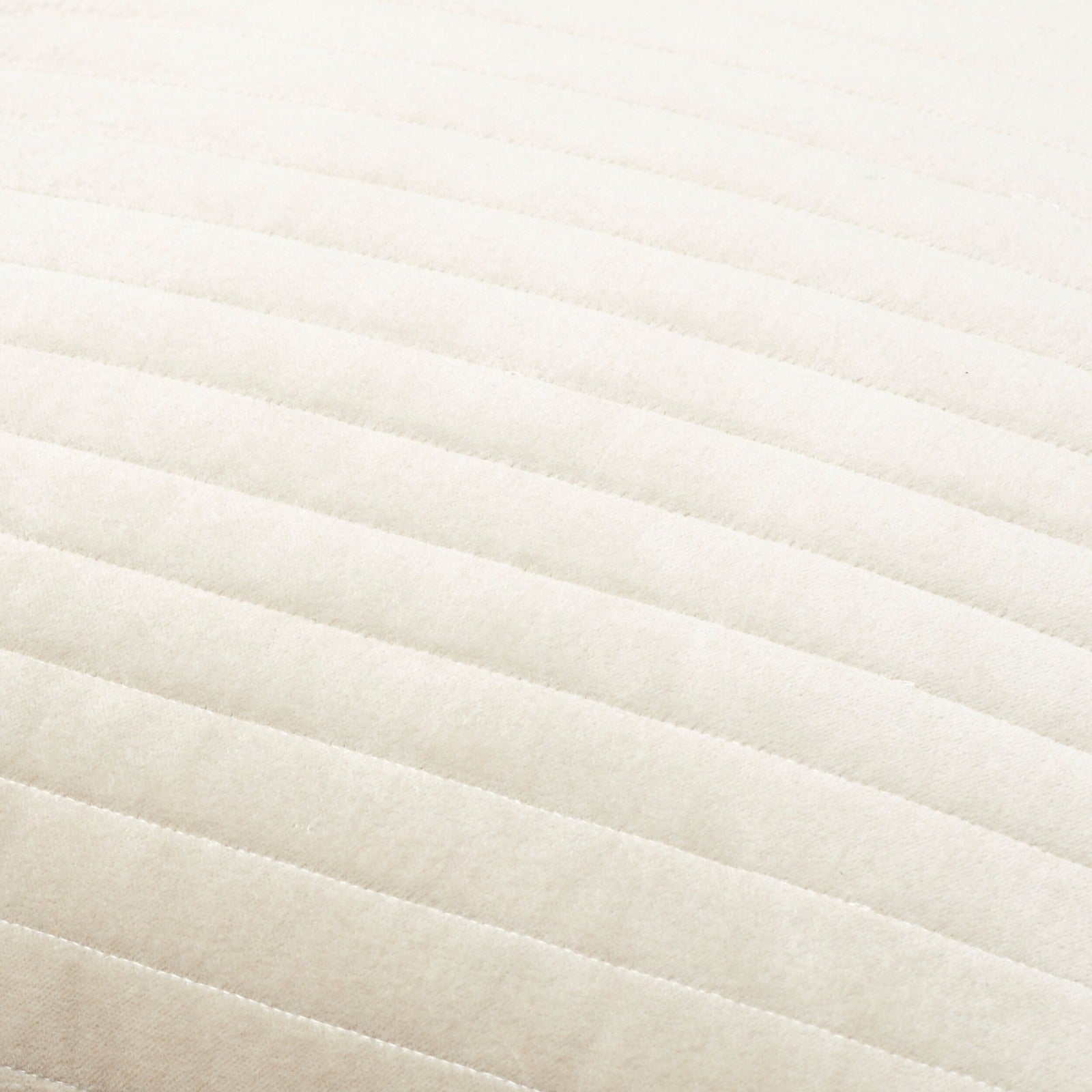 Keiichi Digby Velvet Cushion – Oatmeal