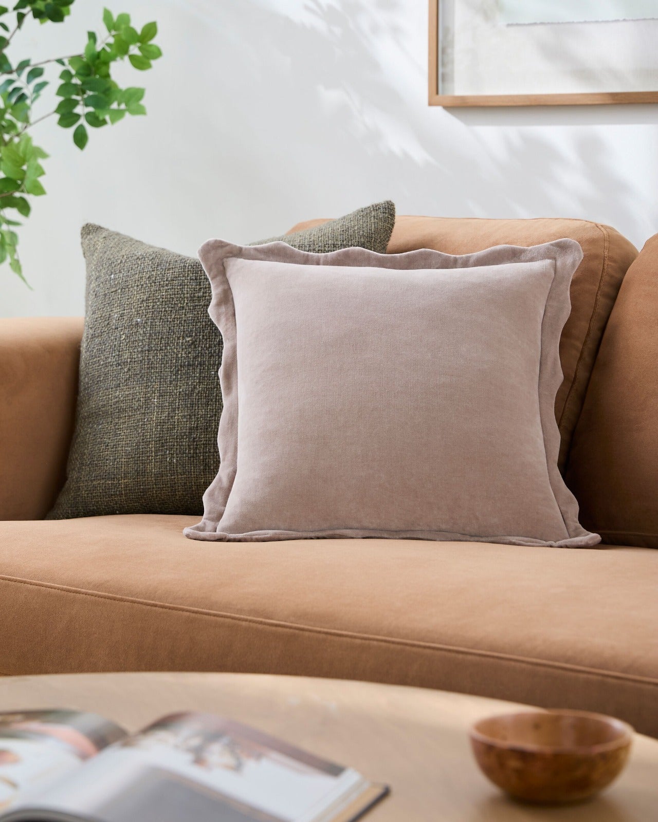 Keiichi Effervescent Woven Cushion – Mauve
