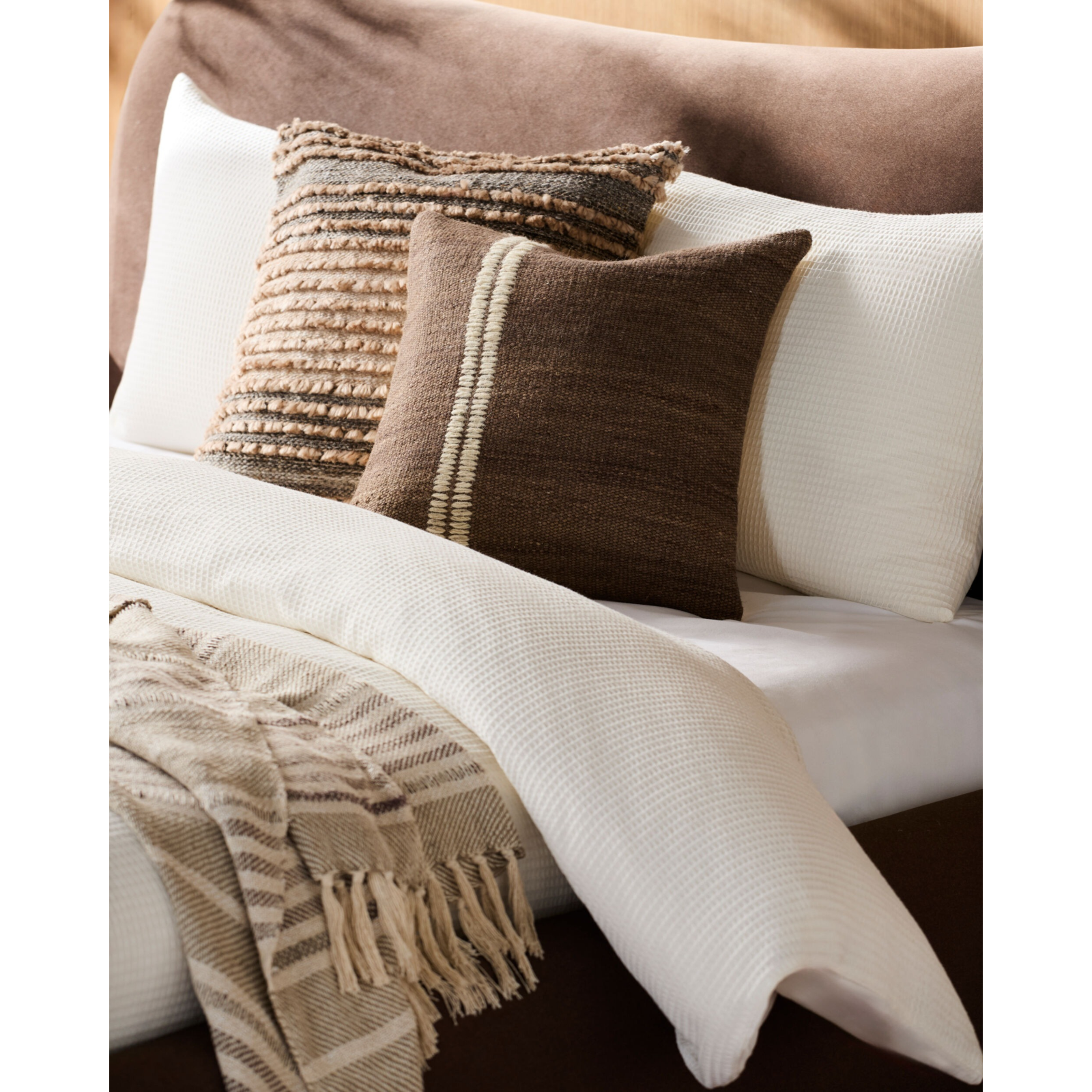 Keiichi Jundah Woven Cushion – Brown