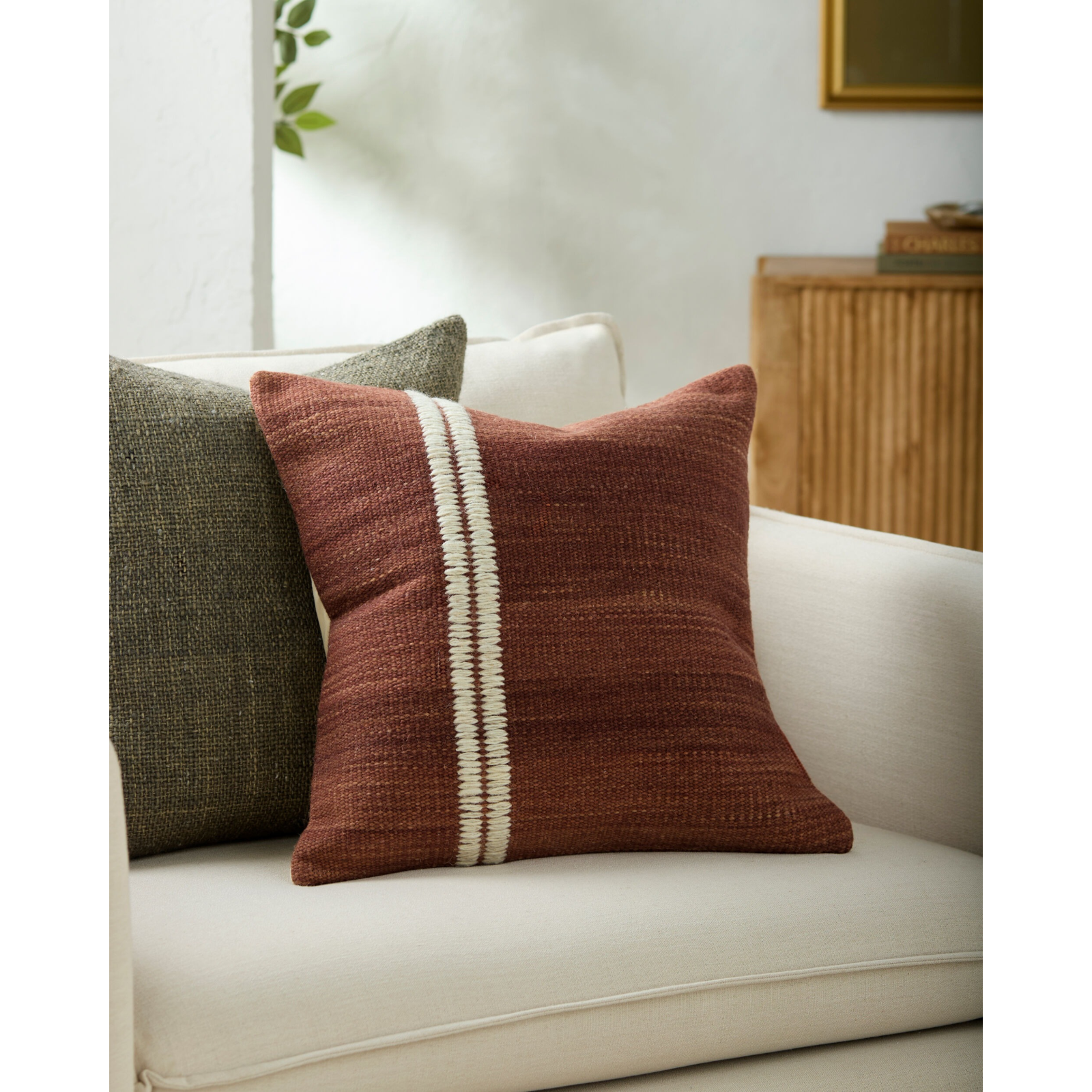 Keiichi Jundah Woven Cushion – Warm Red