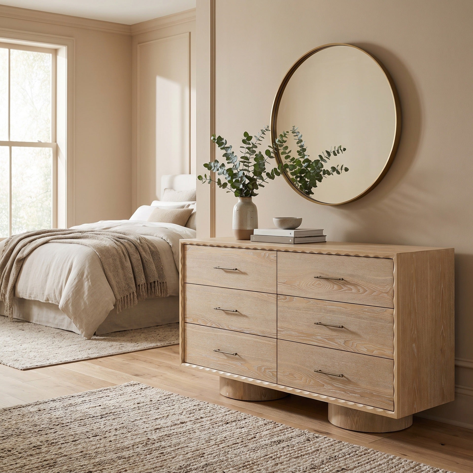 Keiichi Bledington Chest of Drawers