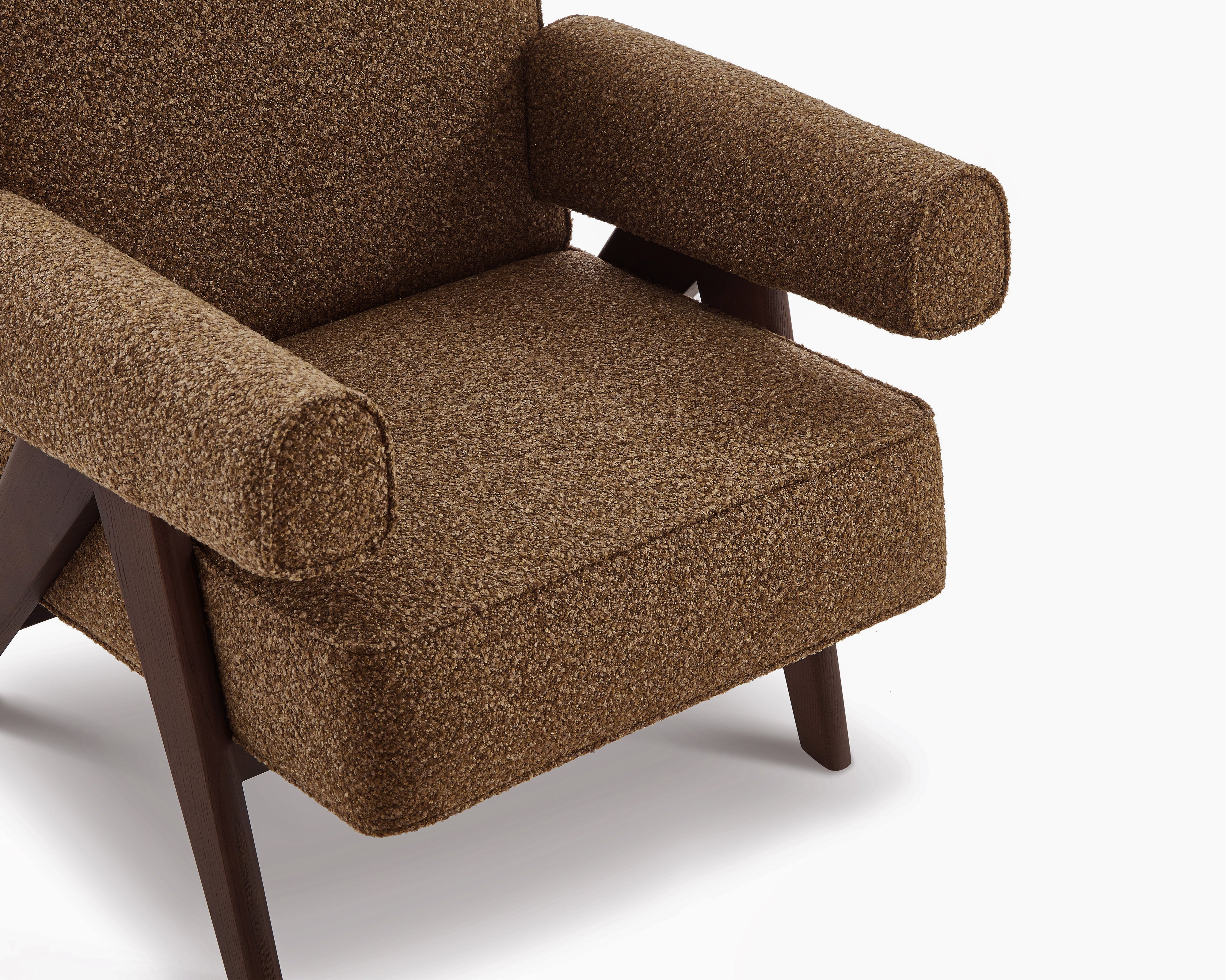 Liang & Eimil Harper Occasional Chair (CRIB 5)  – Capela Fennel Seed