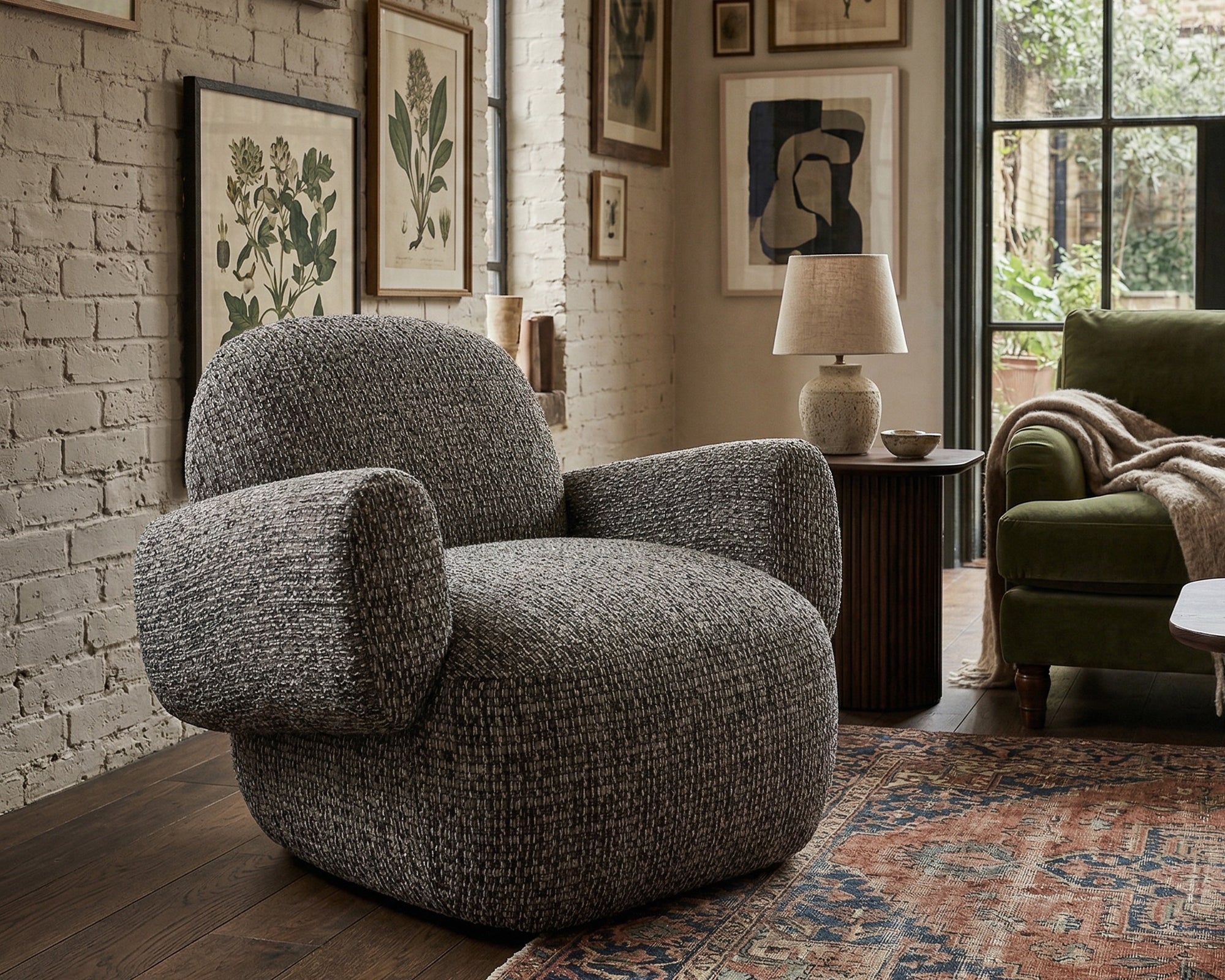 Liang & Eimil Bolton Occasional Chair – Tetru Terra