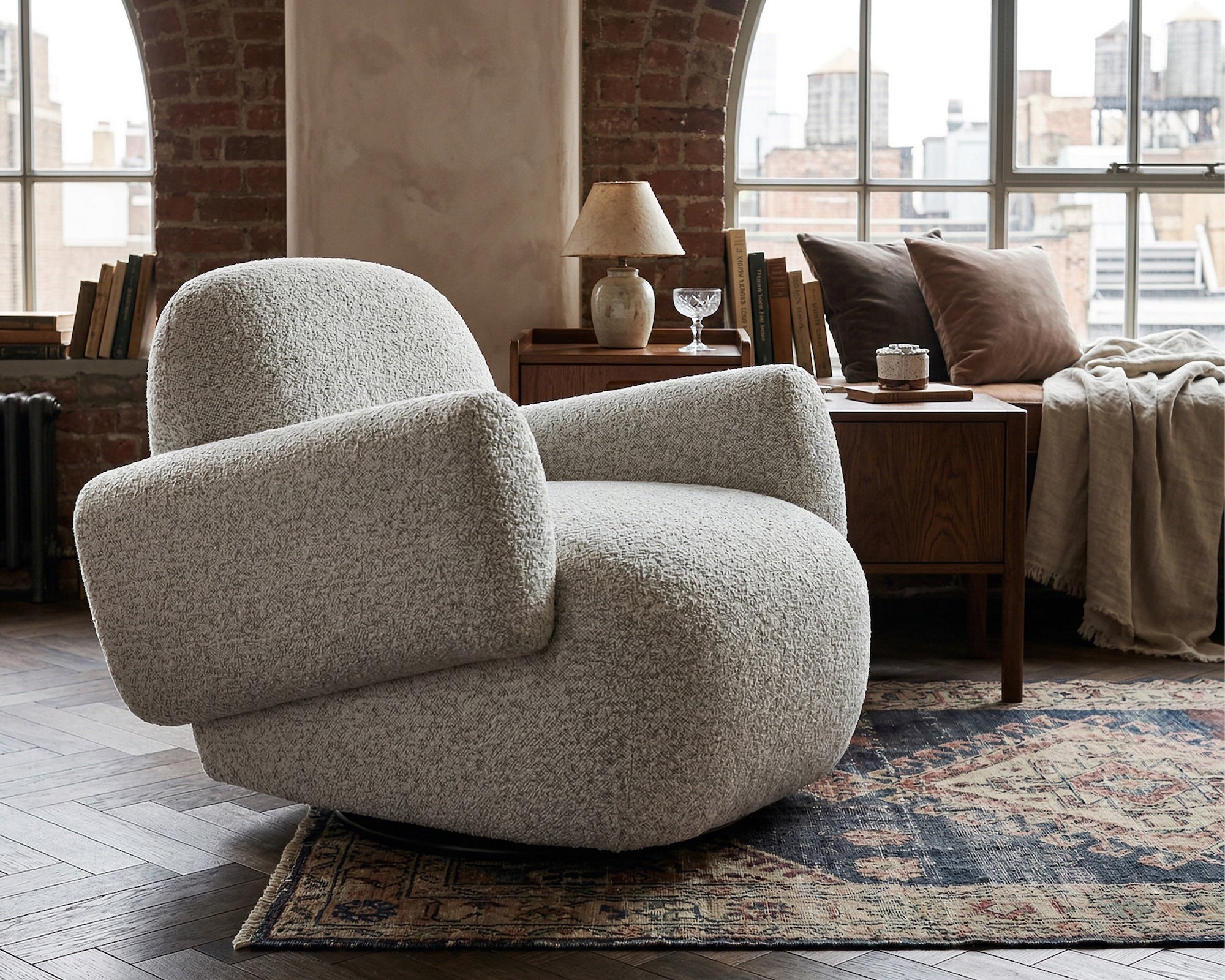 Liang & Eimil Bolton Occasional Chair – Ripley Grav