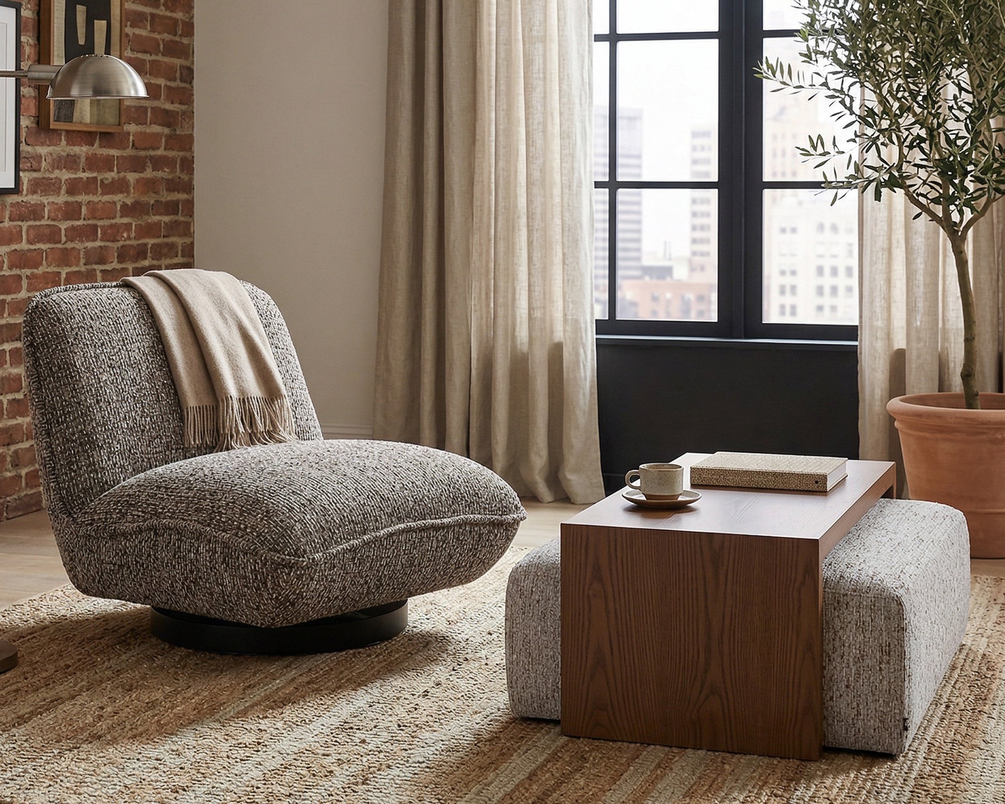 Liang & Eimil Algar Occasional Chair – Tetru Terra