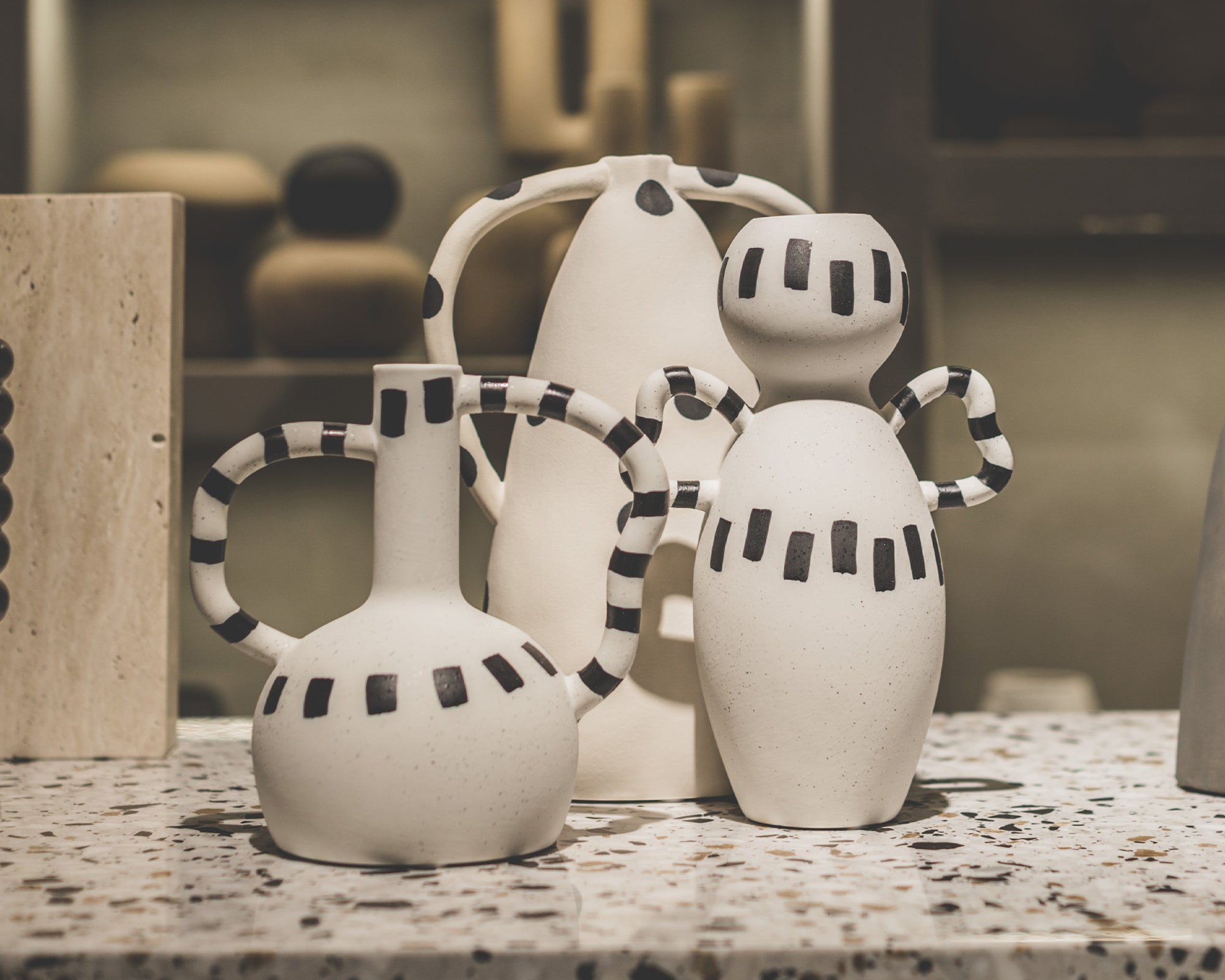 Irving Vase - Black & White Ceramic
