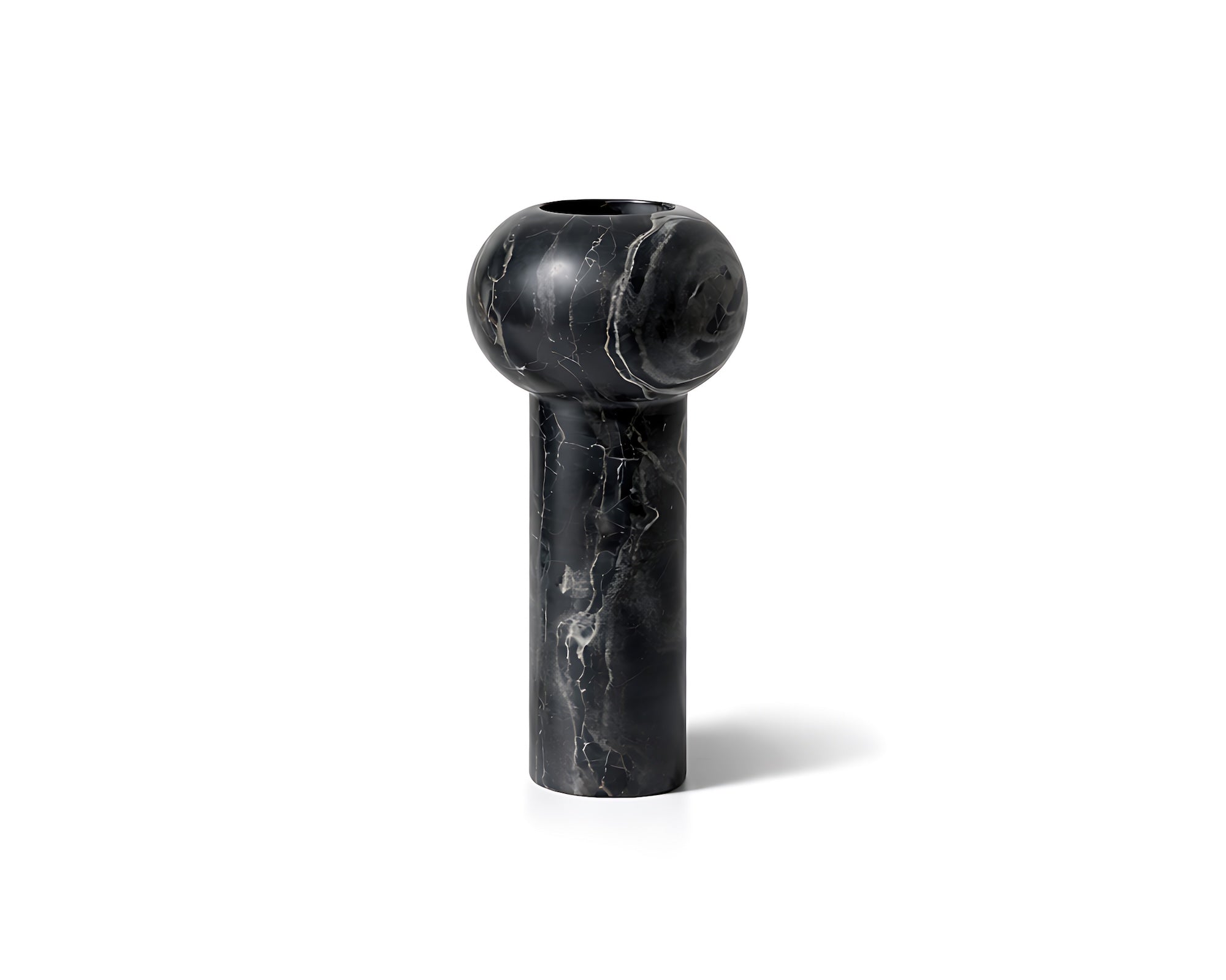 Liang & Eimil Isadora Vase – Small