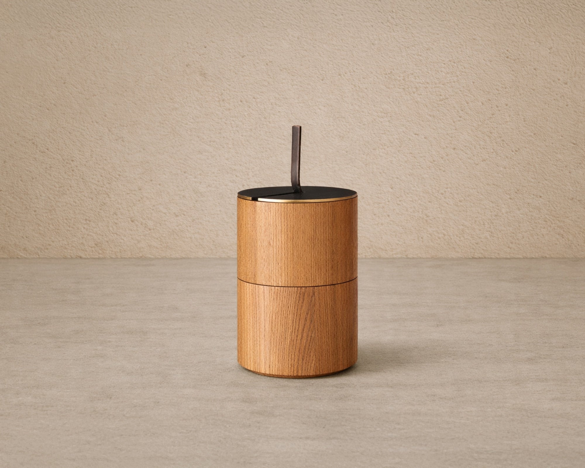 Liang & Eimil Savina Box – Small