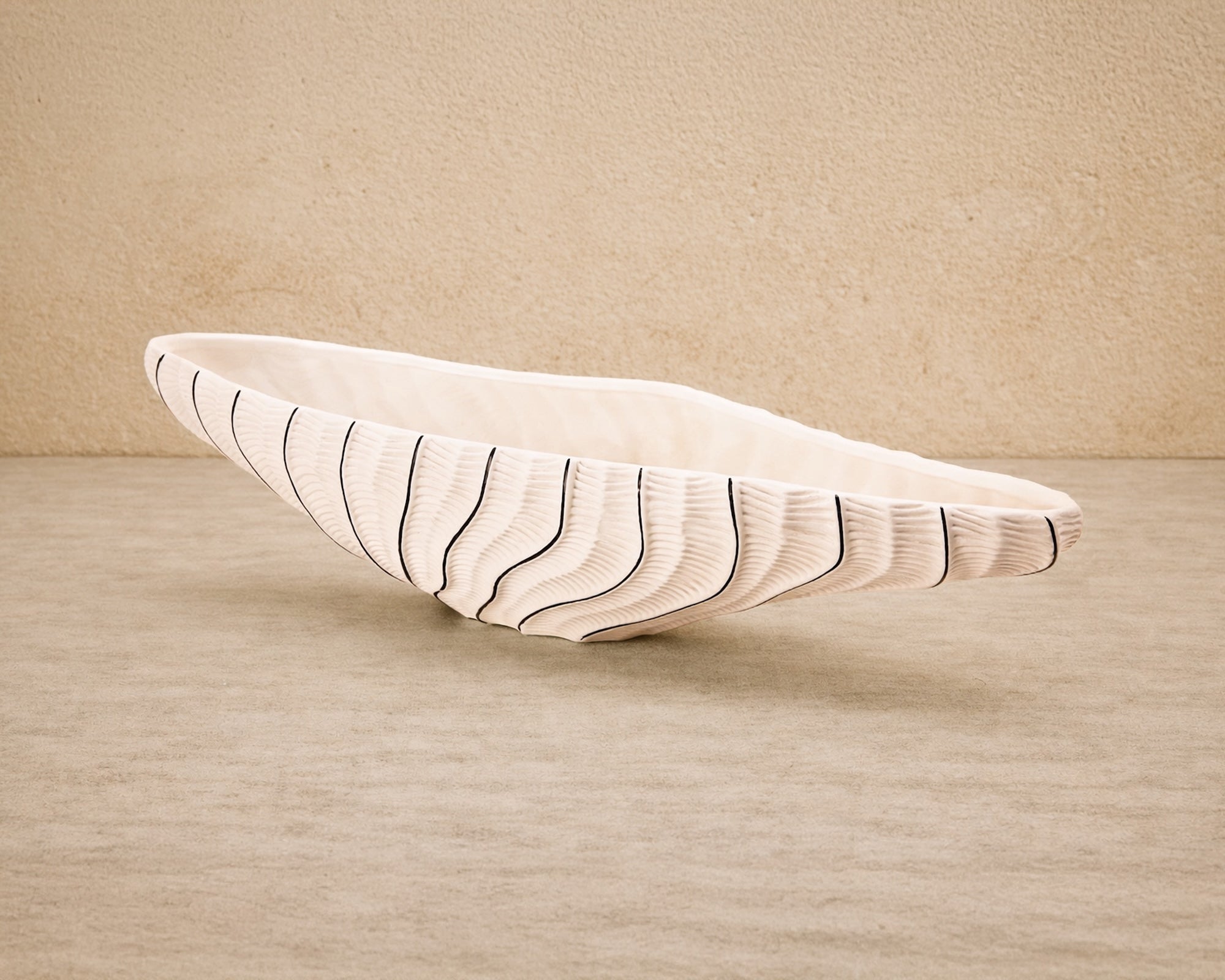 Liang & Eimil Ardessa Bowl – Black & White Ceramic