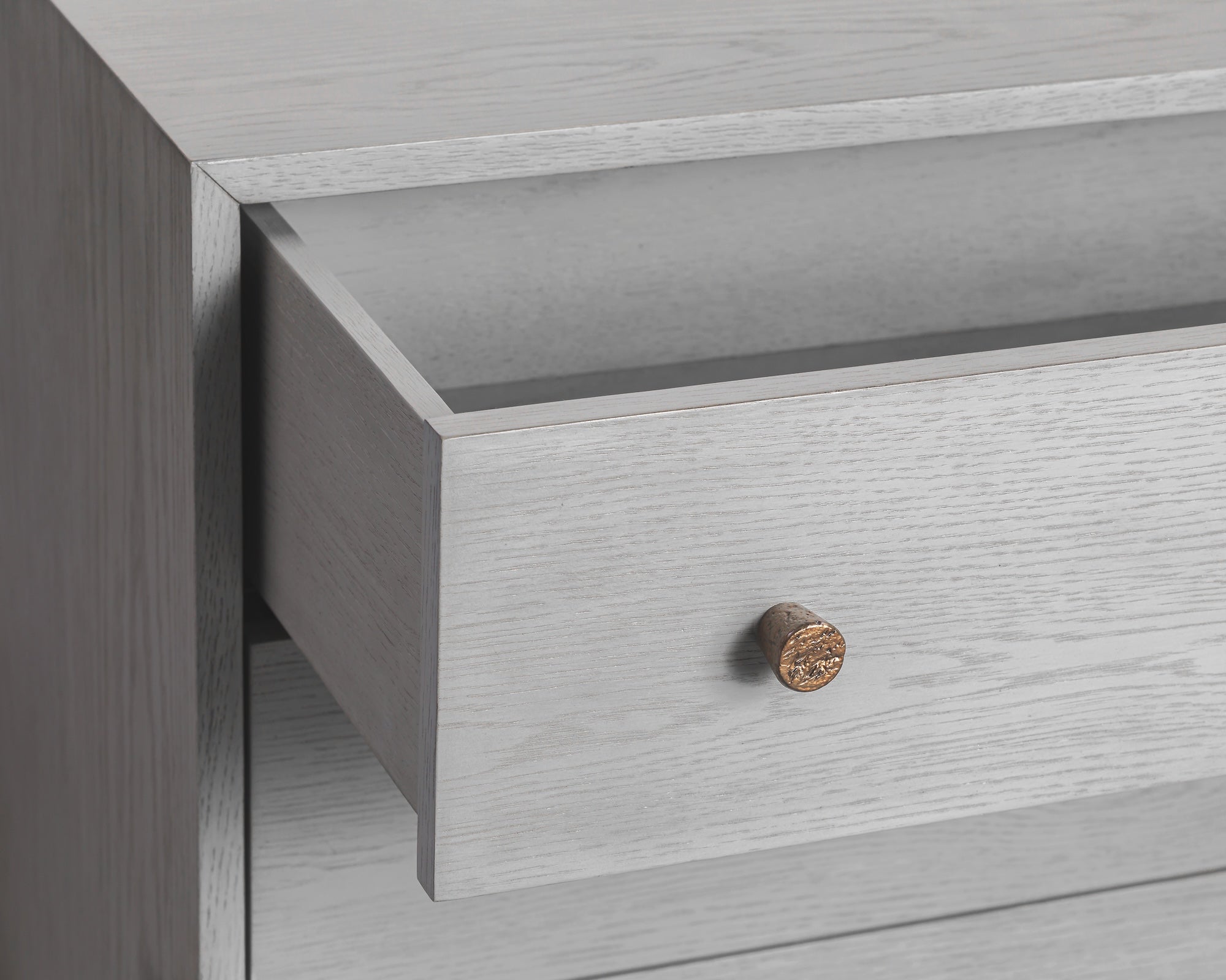 Liang & Eimil Nella Chest of Drawers – London Fog