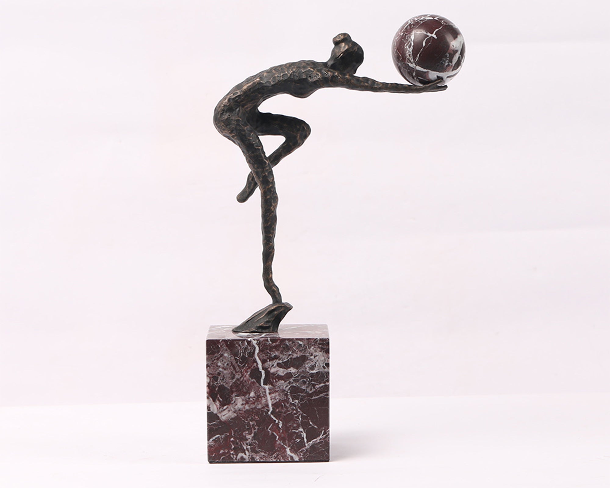 Liang & Eimil Selene Sculpture