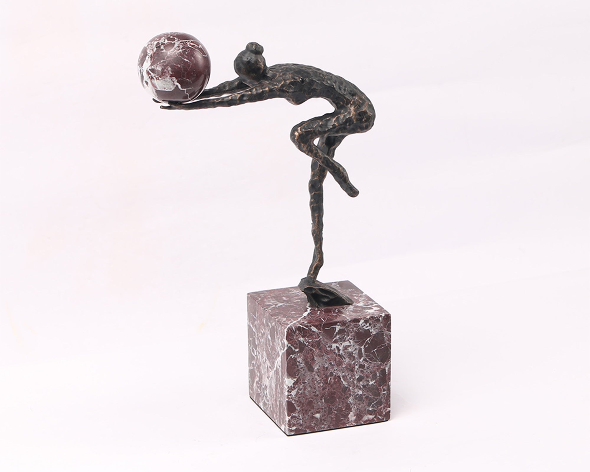 Liang & Eimil Selene Sculpture