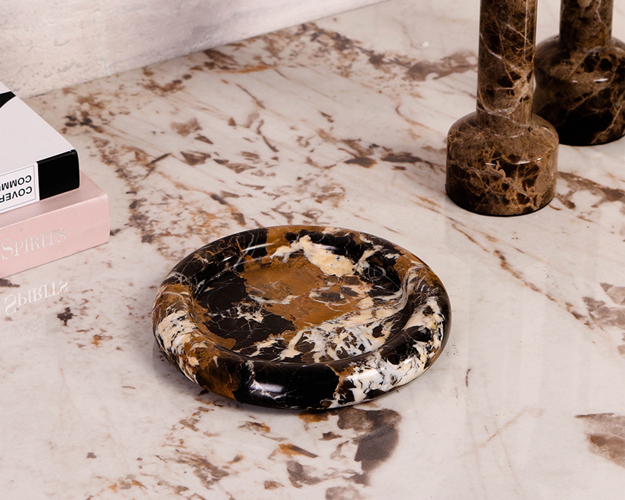 Liang & Eimil Ophira Tray – Black & Gold Marble