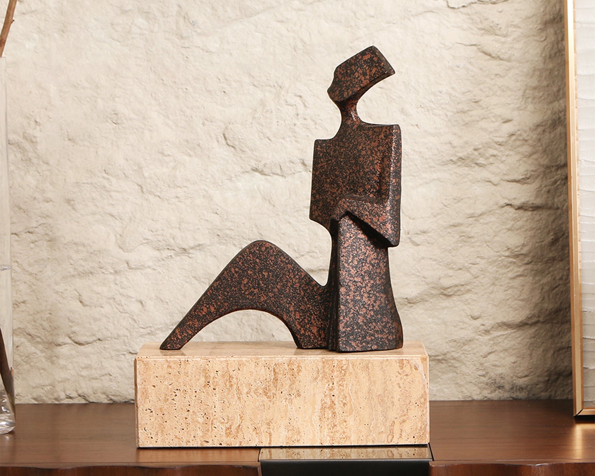 Liang & Eimil Cassia Sculpture