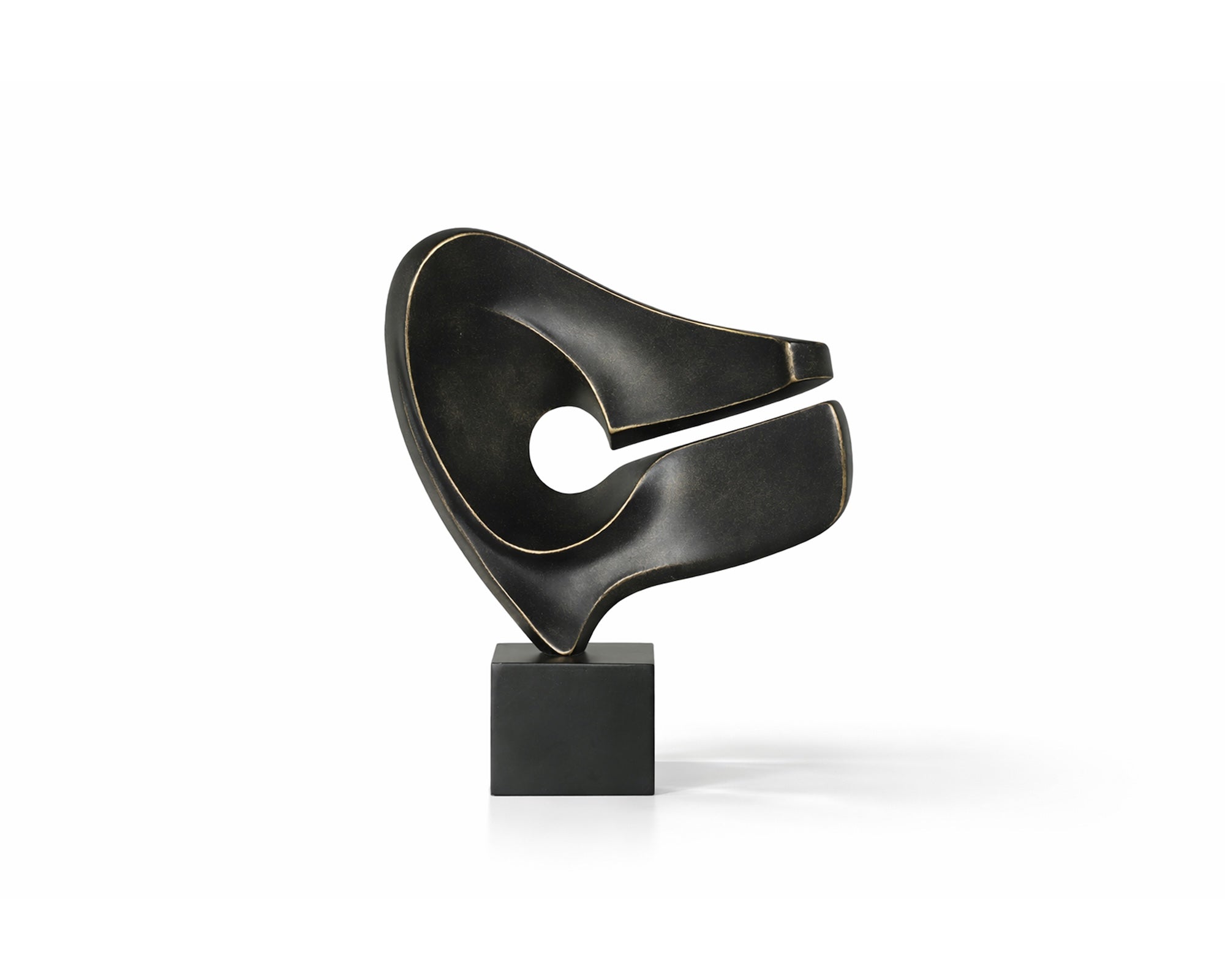 Liang & Eimil Fango Sculpture – Black Marble Effect