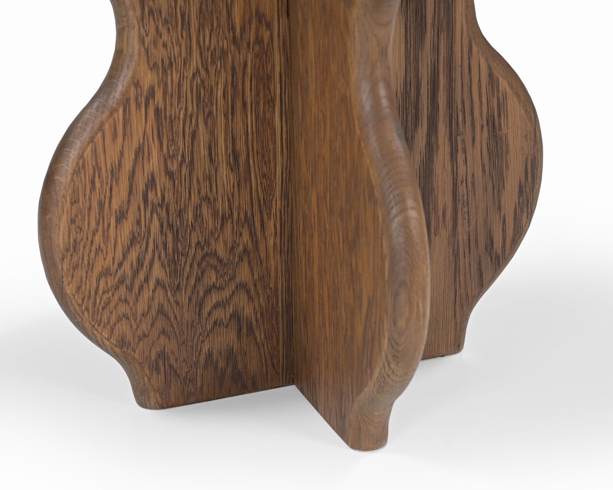 Liang & Eimil Oltok Side Table – Brushed Mid Brown Oak