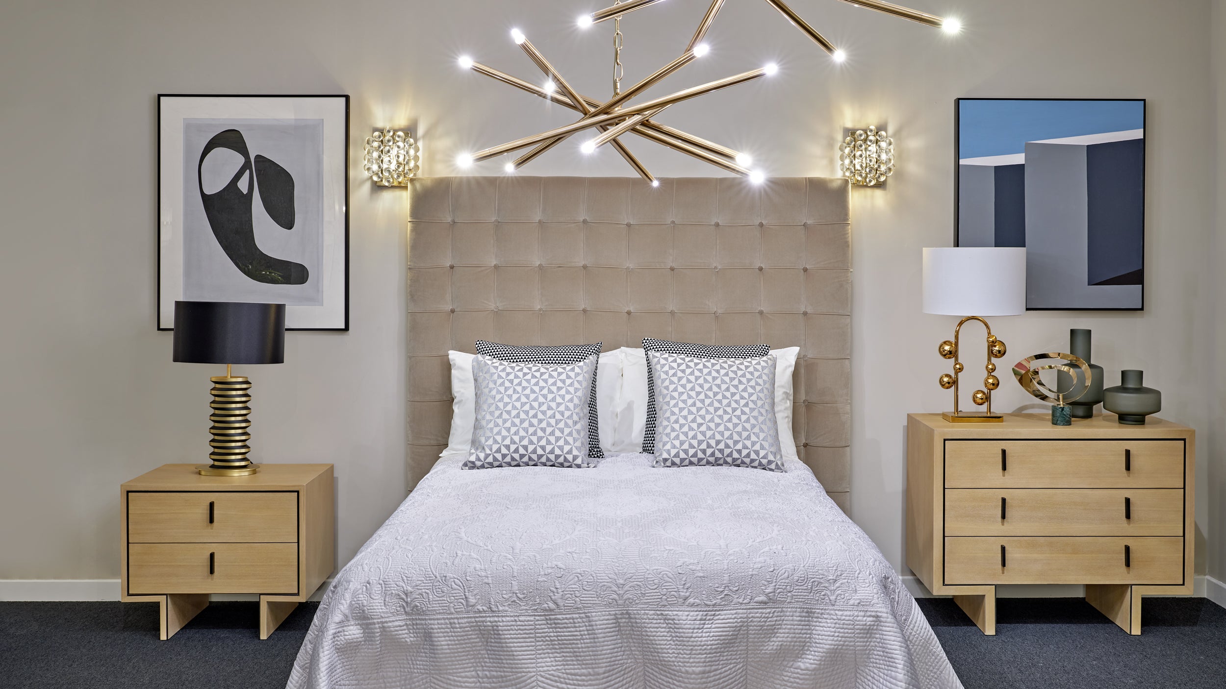 Liang & Eimil Jacquard Table Lamp with Brushed Brass and Matt Black Finish