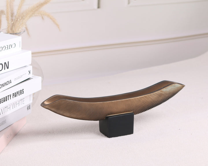 Liang & Eimil Afrah Sculpture – Brown