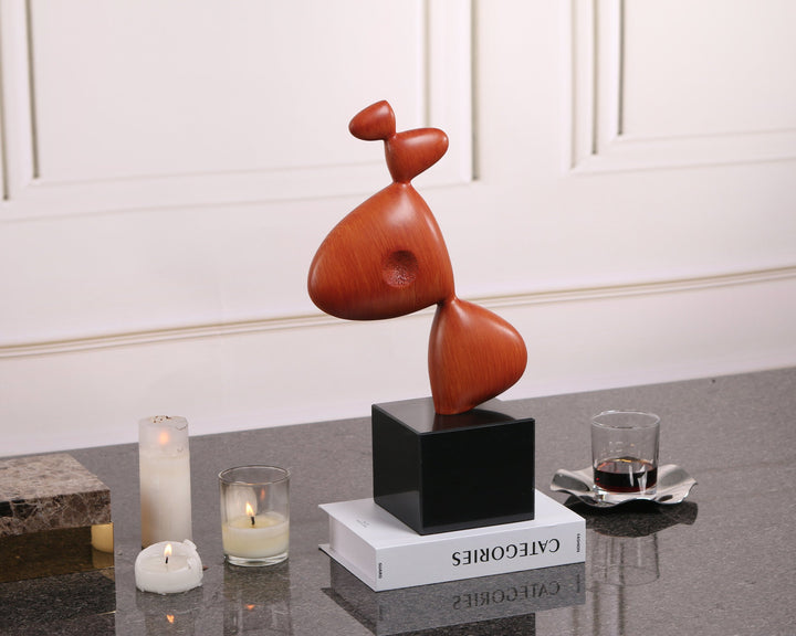 Liang & Eimil Ellia Sculpture – Red and Black
