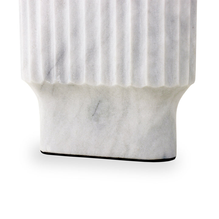Liang & EImil Renzo Vase – White Marble