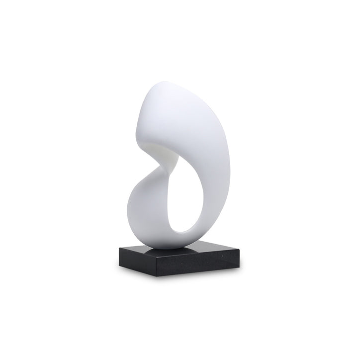 Liang & Eimil Lorenzo Sculpture – Black and White