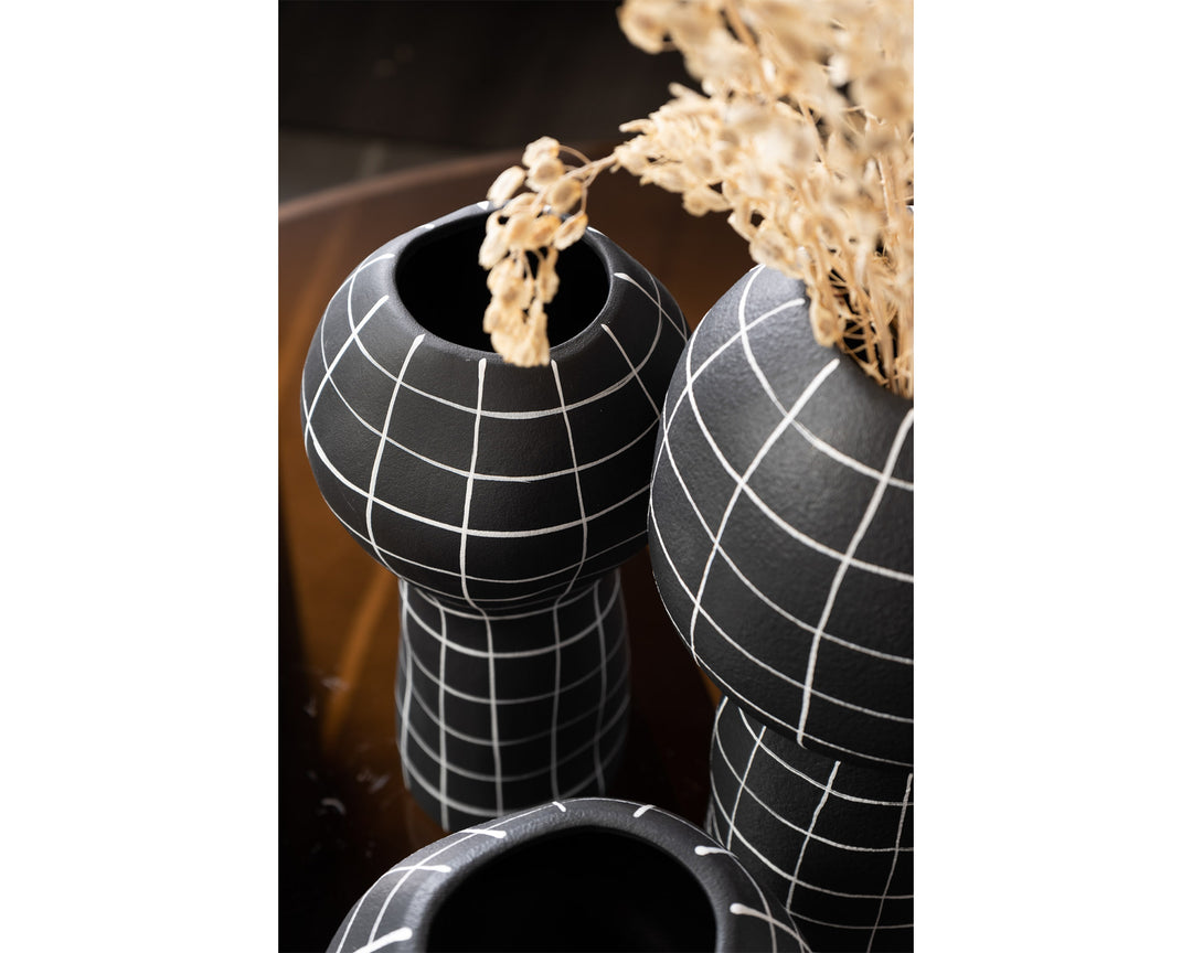 Liang & Eimil Lynton II Vase - Small – Excess Stock